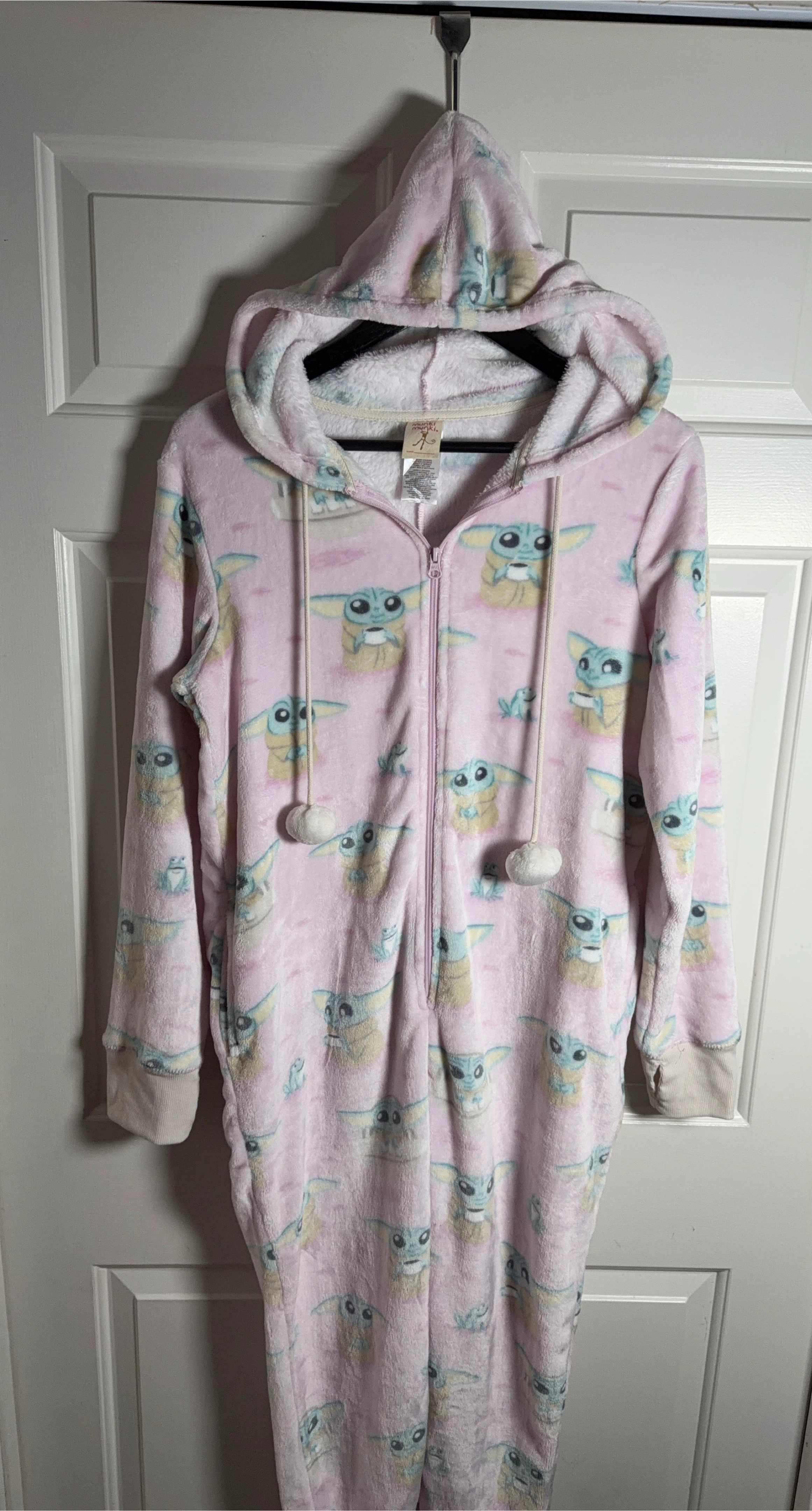 Munki Munki Baby Yoda Pink Fleece Onesie Pajamas - photo 4