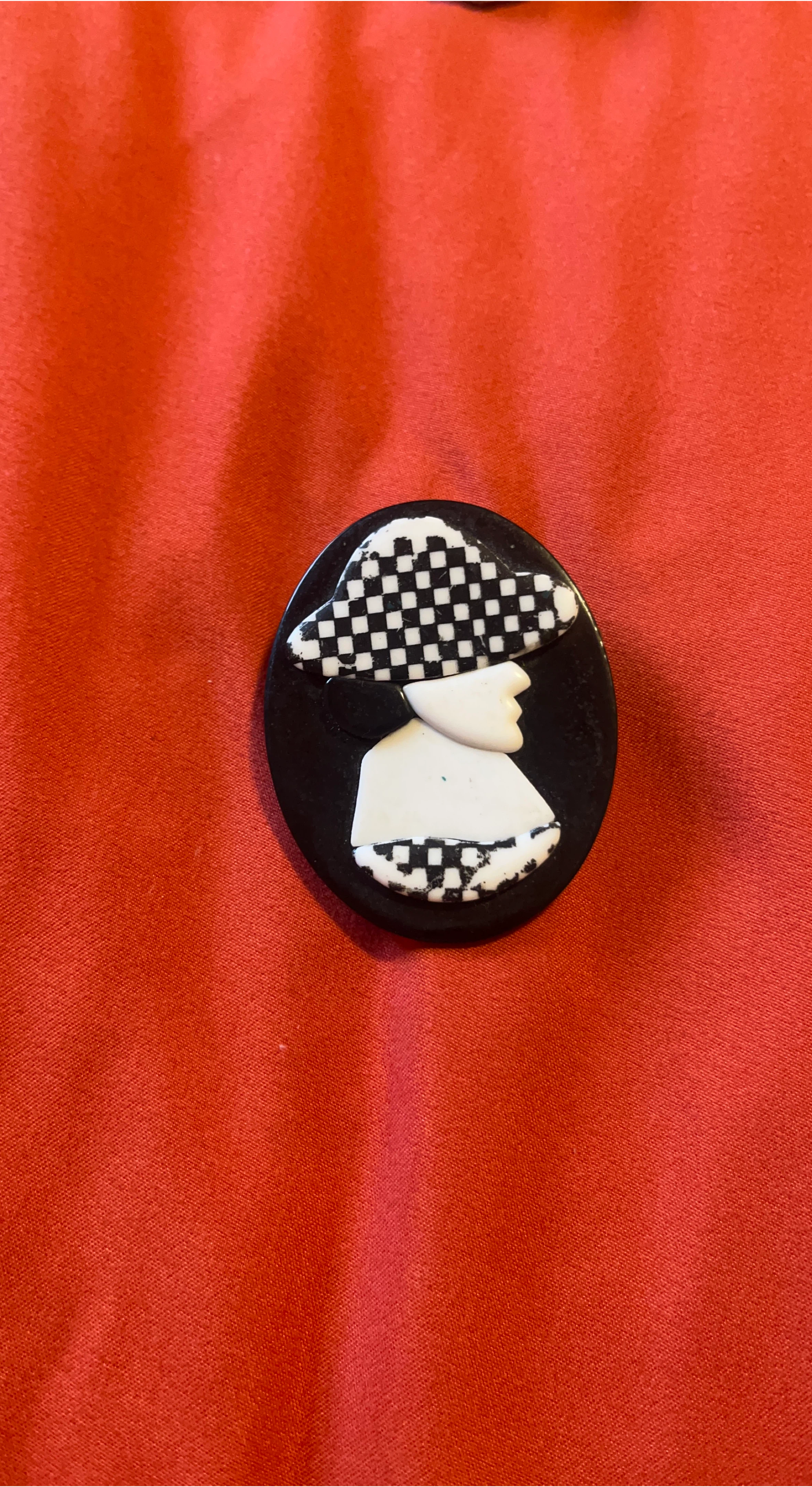Black and White Silhouette Brooch