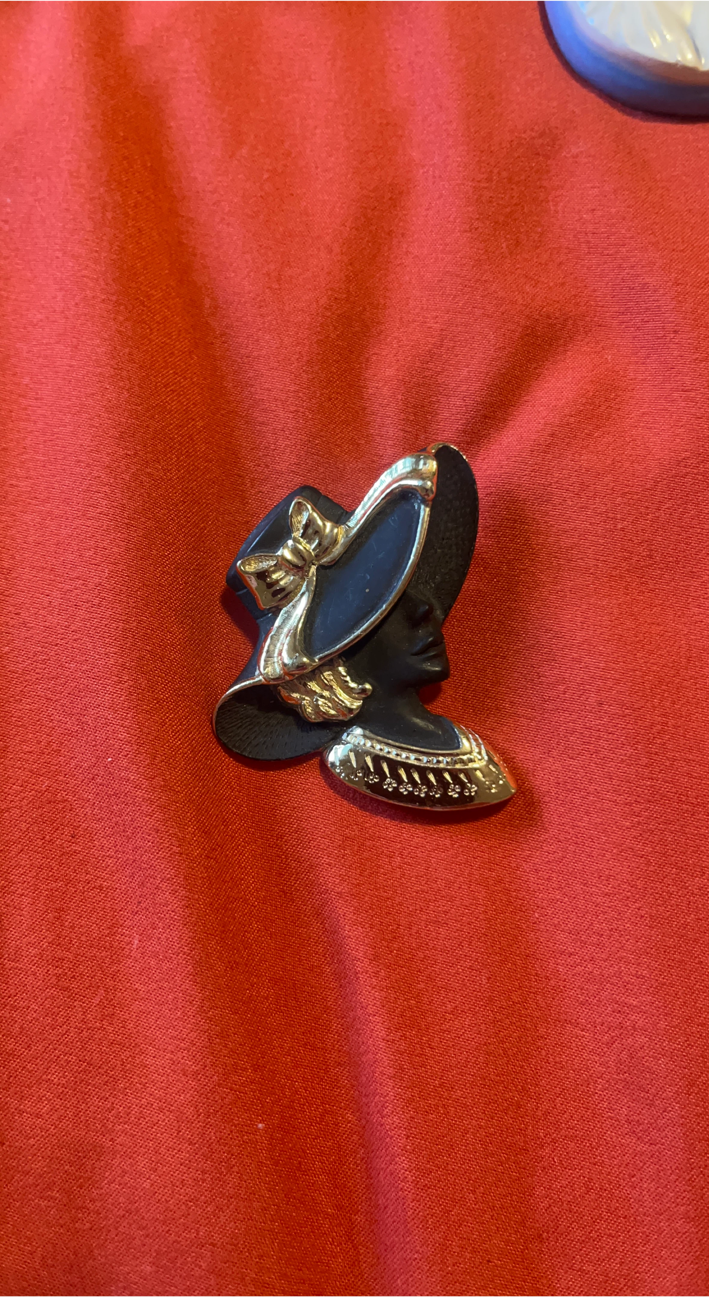 Vintage Lady Silhouette Brooch Pin