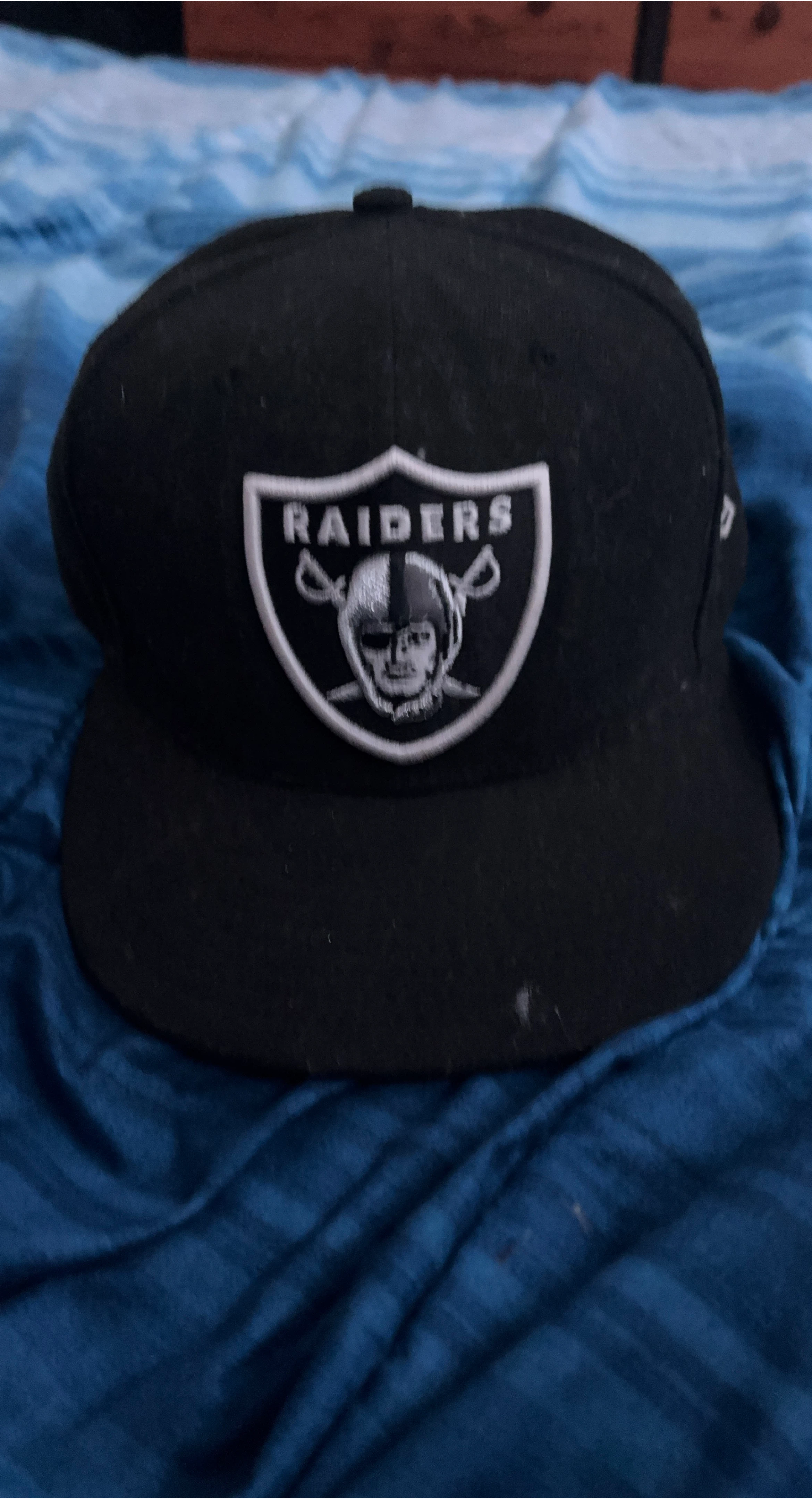 New Era Las Vegas Raiders 59FIFTY Fitted Hat - Size 7 3/4