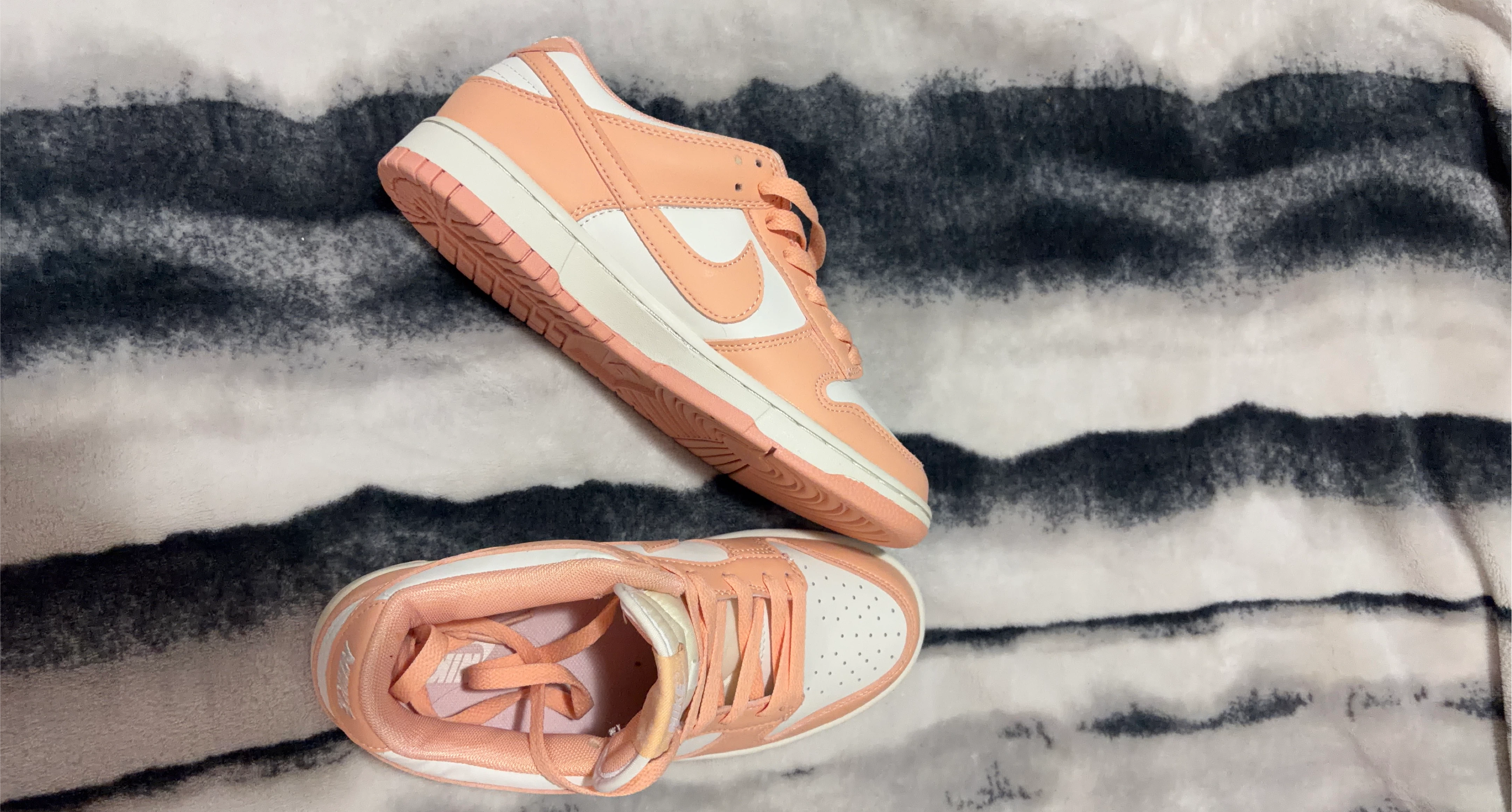 Nike Dunk Low Peach Cream White Sneakers