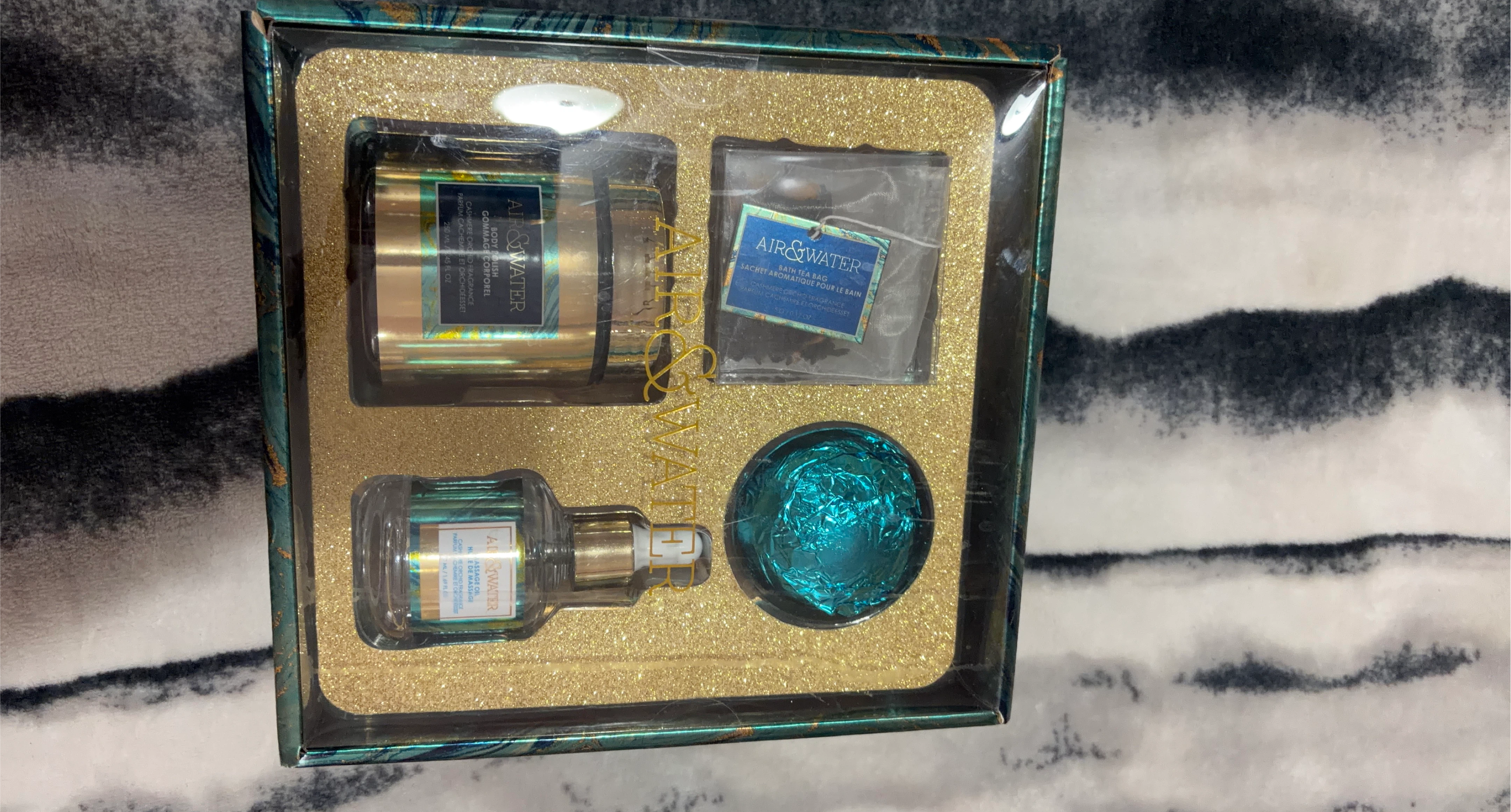 Air & Water Bath & Body Gift Set