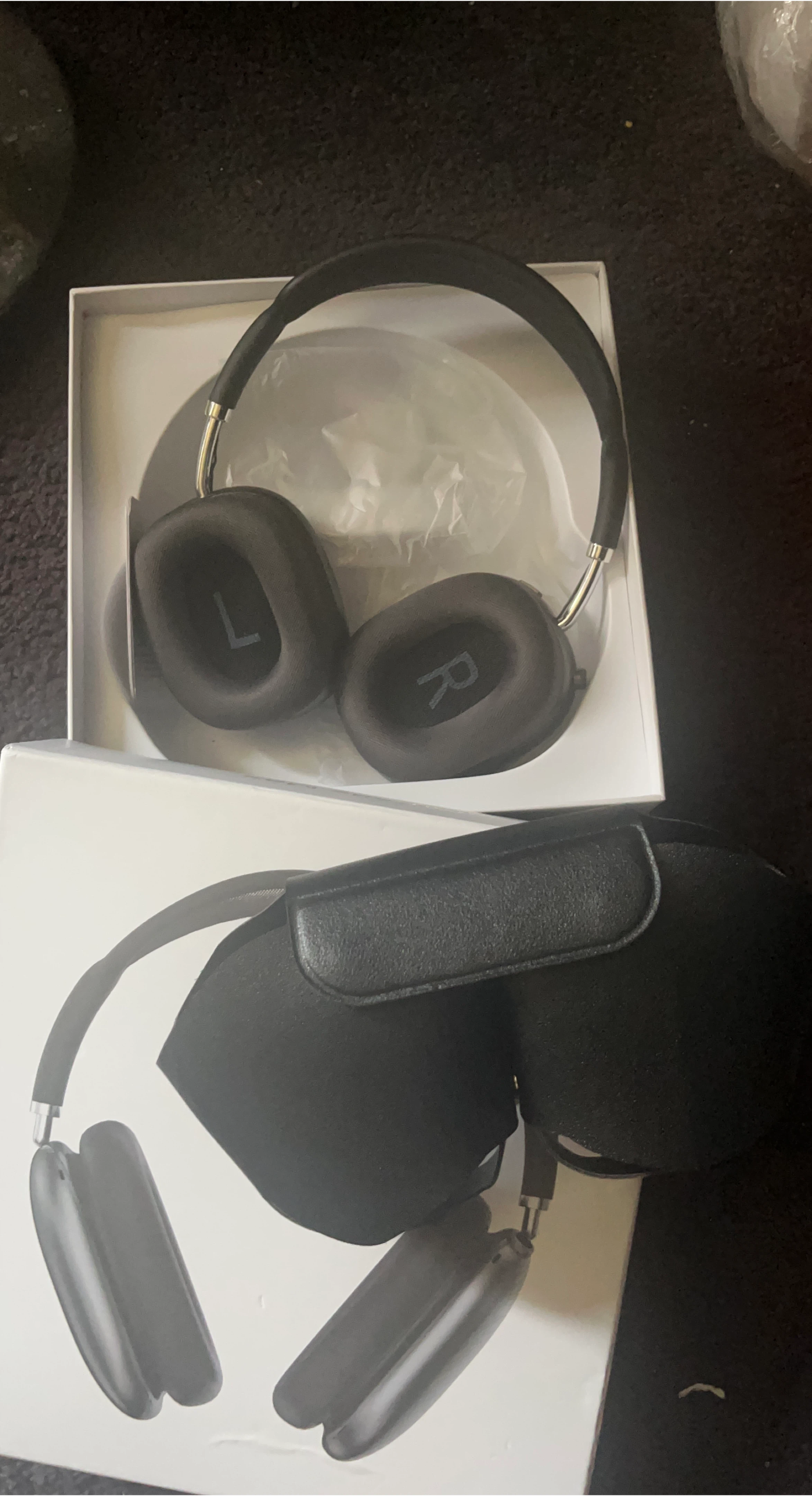 Apple AirPods Max Headphones