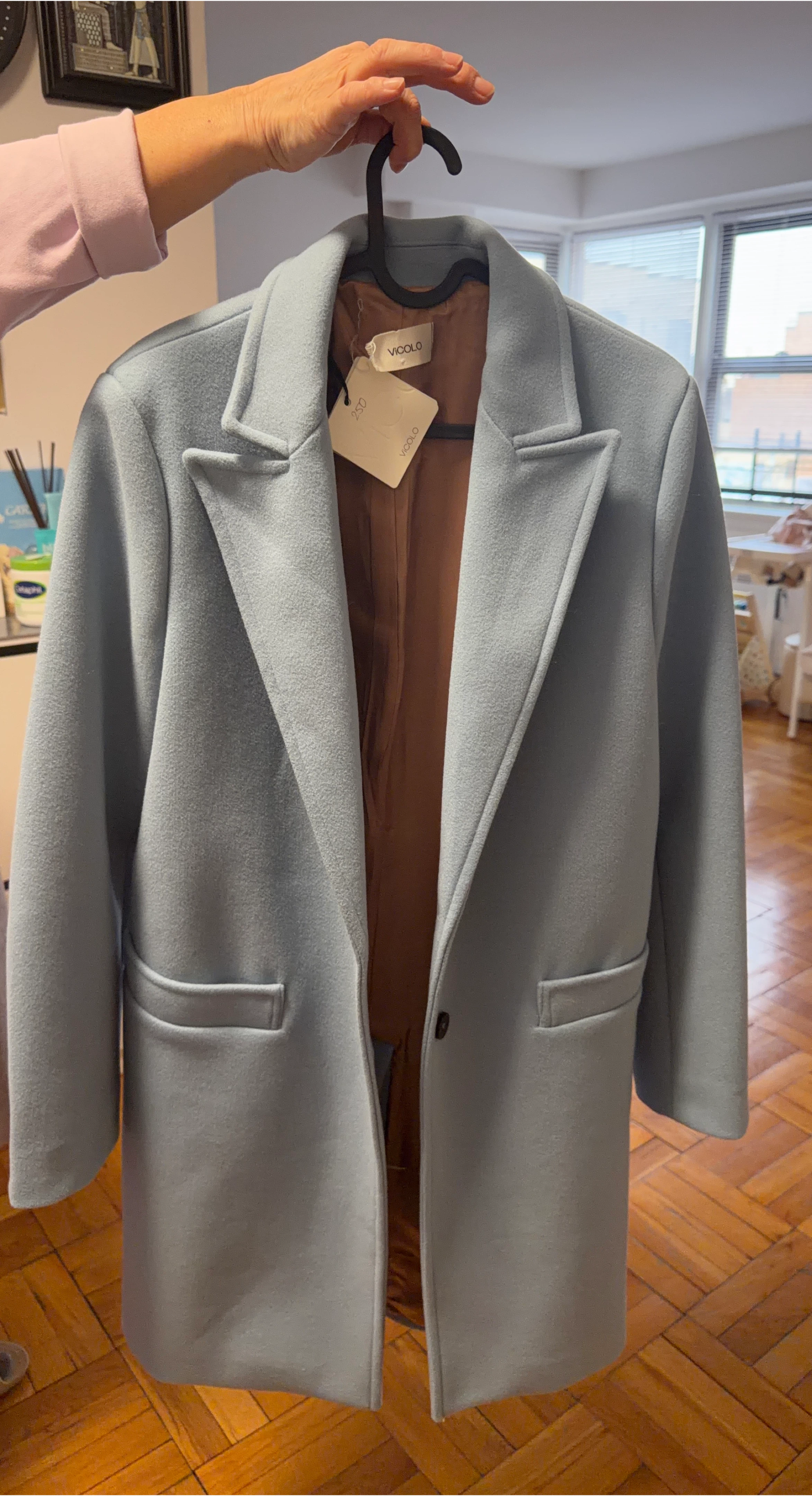 VIVICLÚ Women's Light Blue Coat