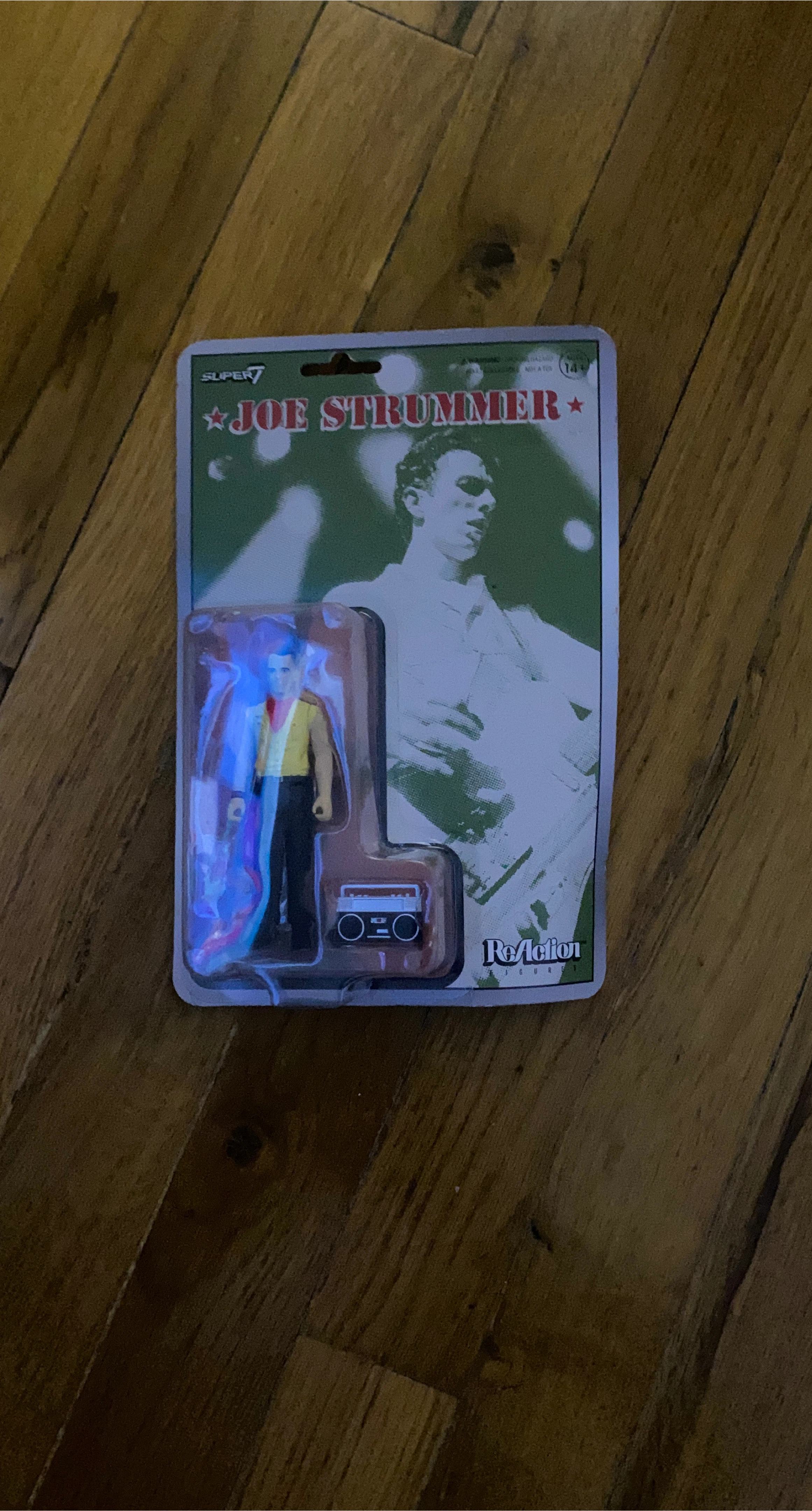 🏆Super7 Joe Strummer Reaction Figure with Boombox