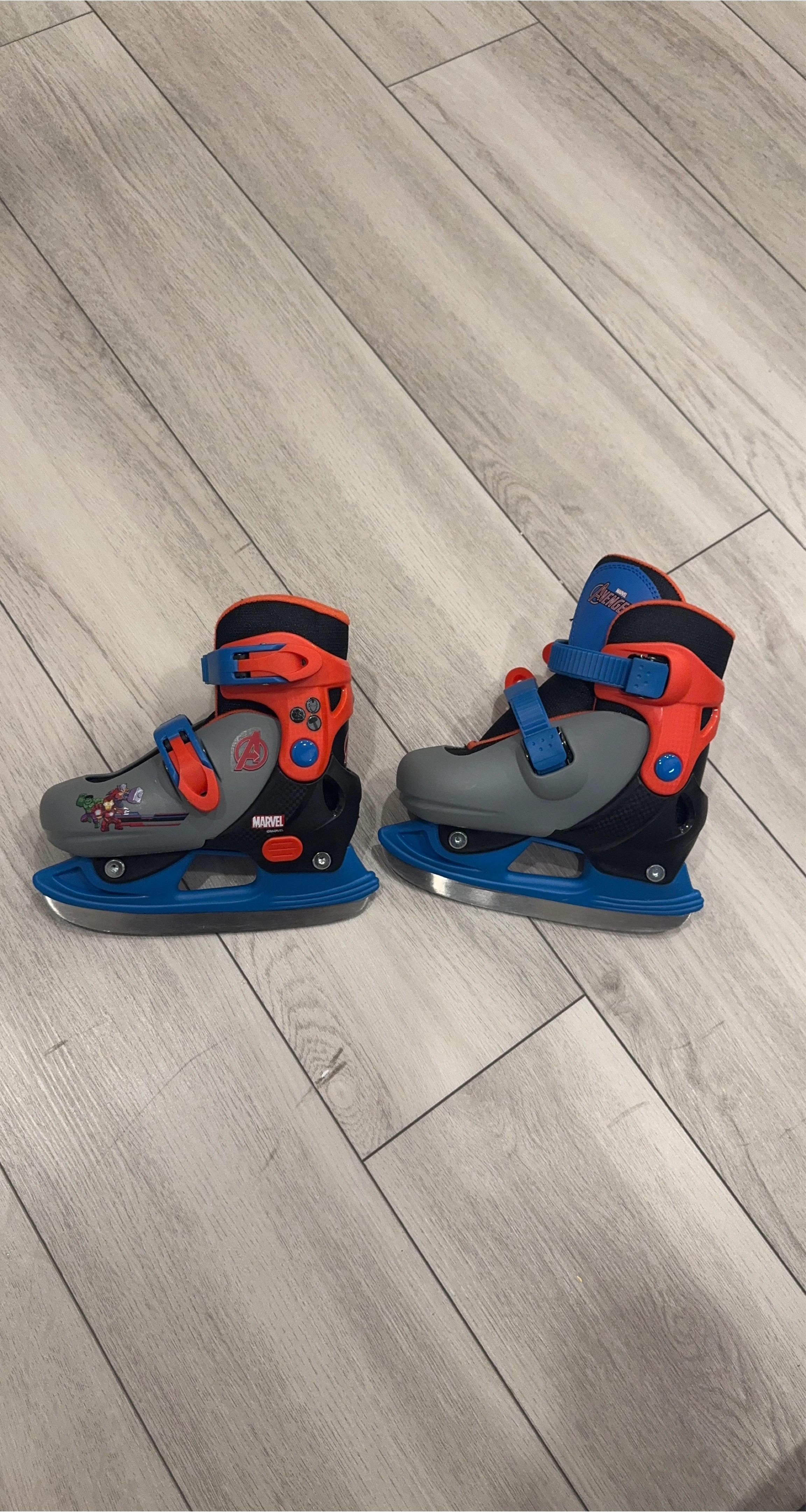 Marvel Avengers Adjustable Ice Skates