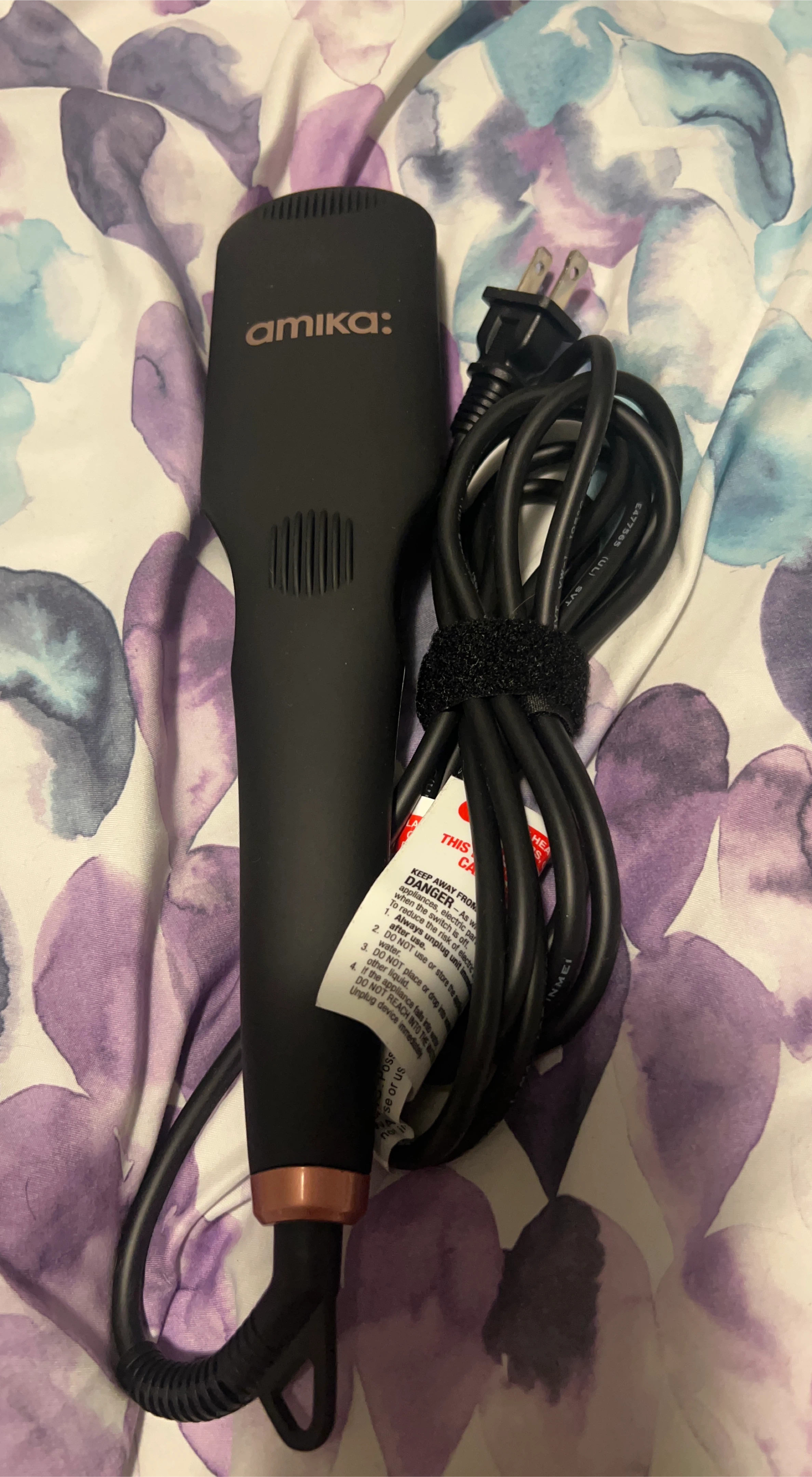 Amika Hair Straightening Brush