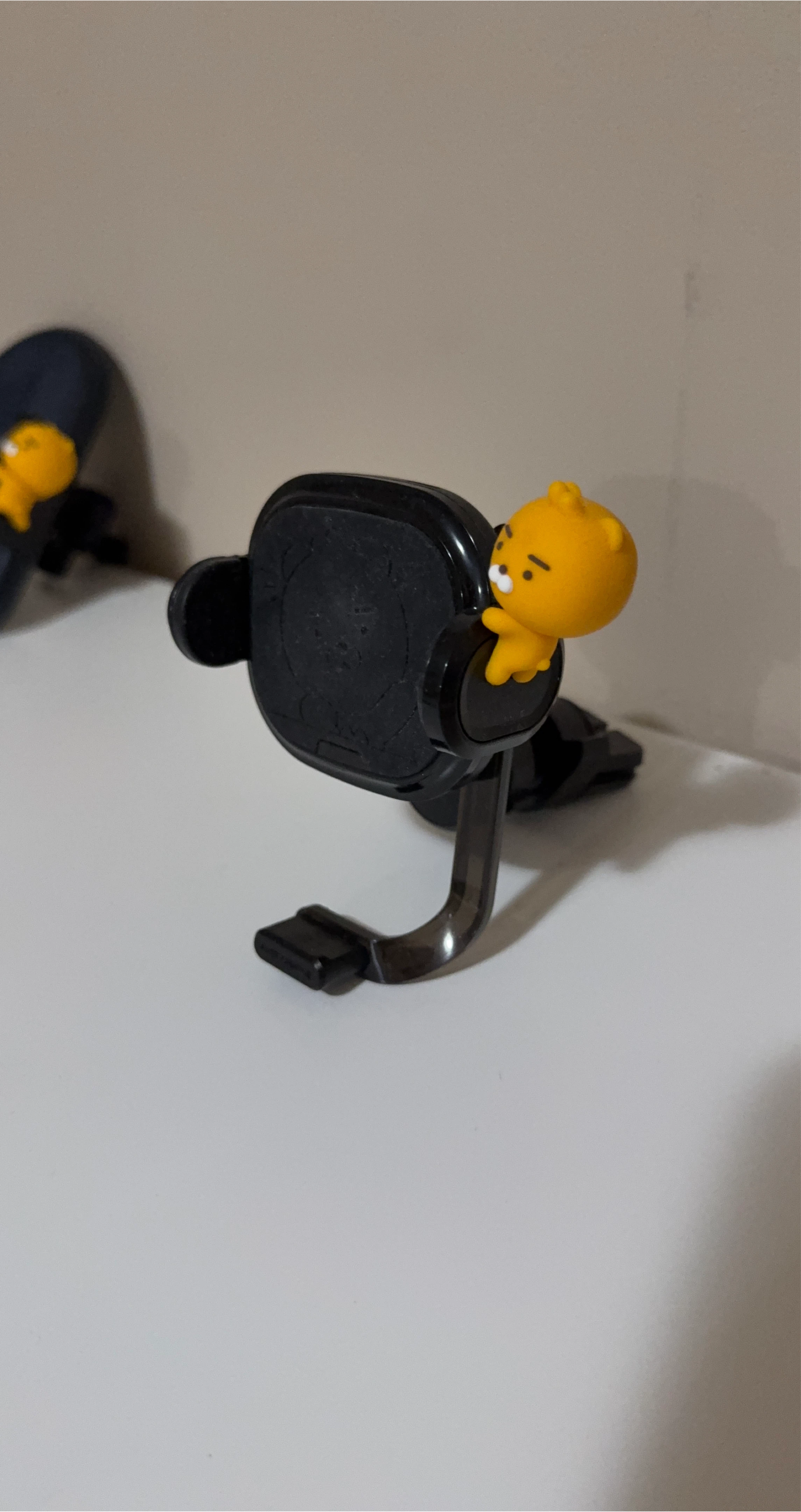 Kakao Friends Ryan Car Phone Charger