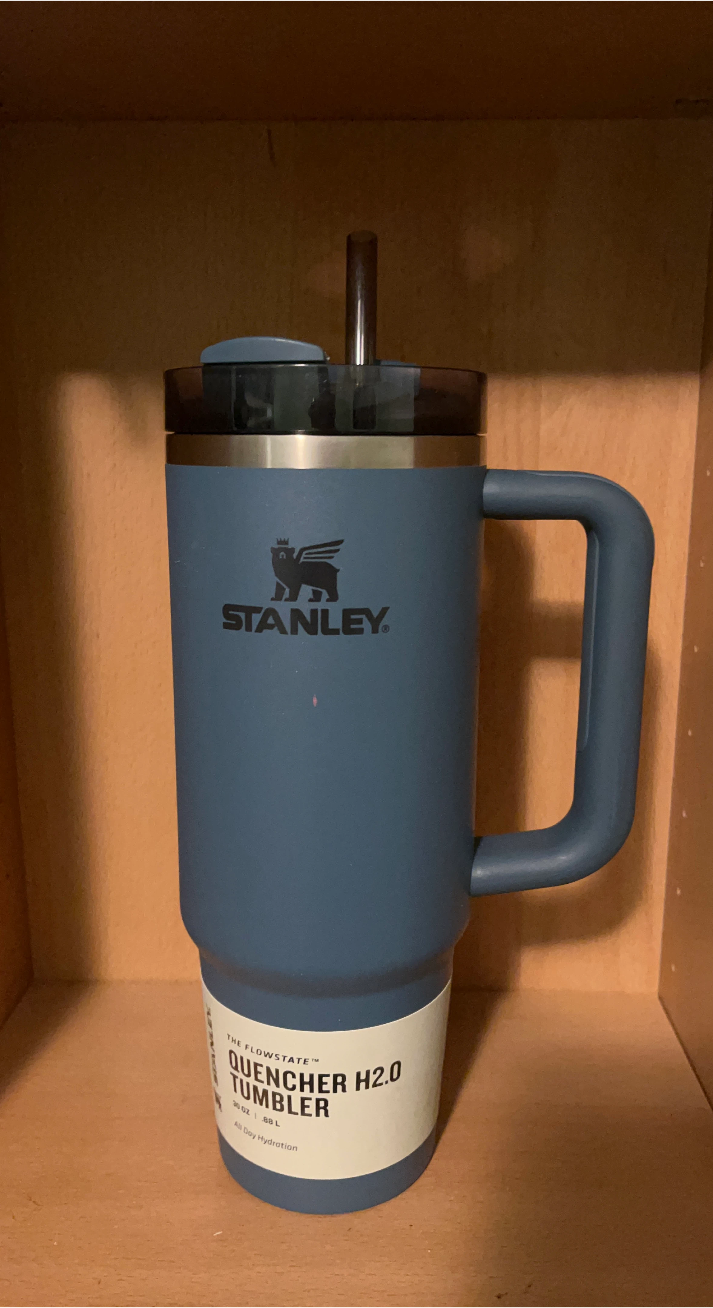Navy Blue Stanley Quencher H2.0 Travel Cup with a Straw