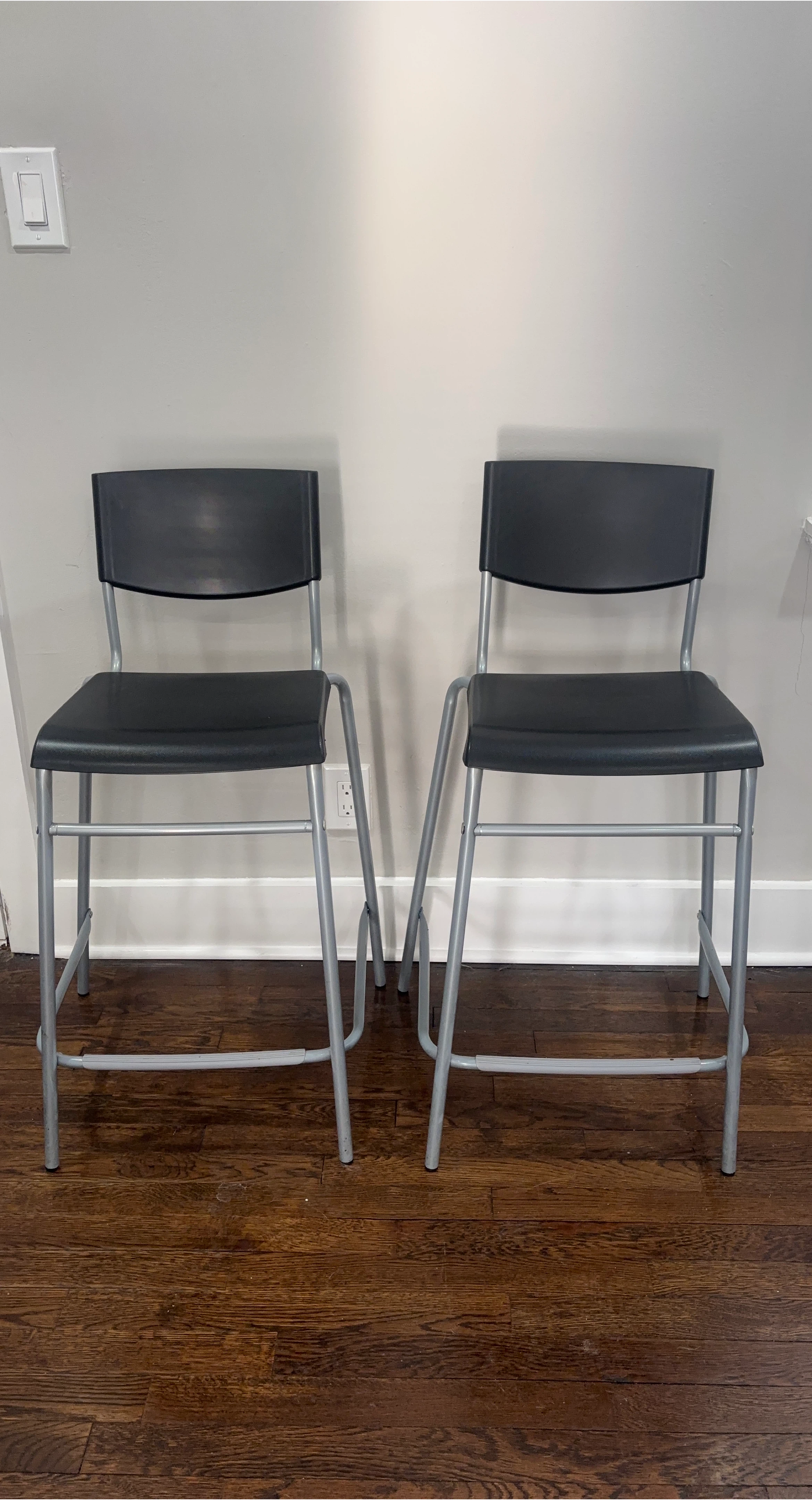 Set of 2 Black Bar Stools with Silver Metal Frames