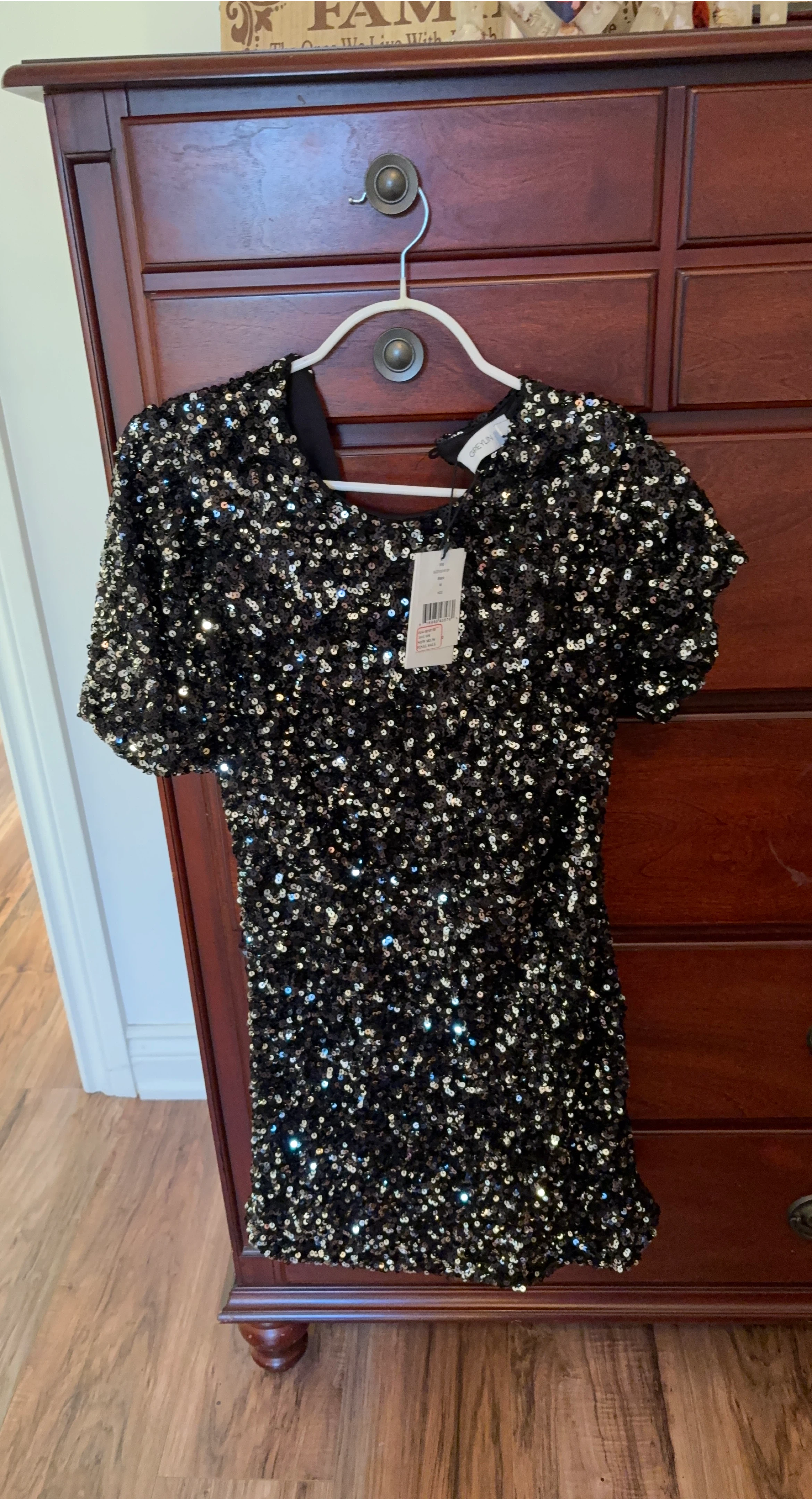 GREYLIN Black Sequin Short Sleeve Dress
