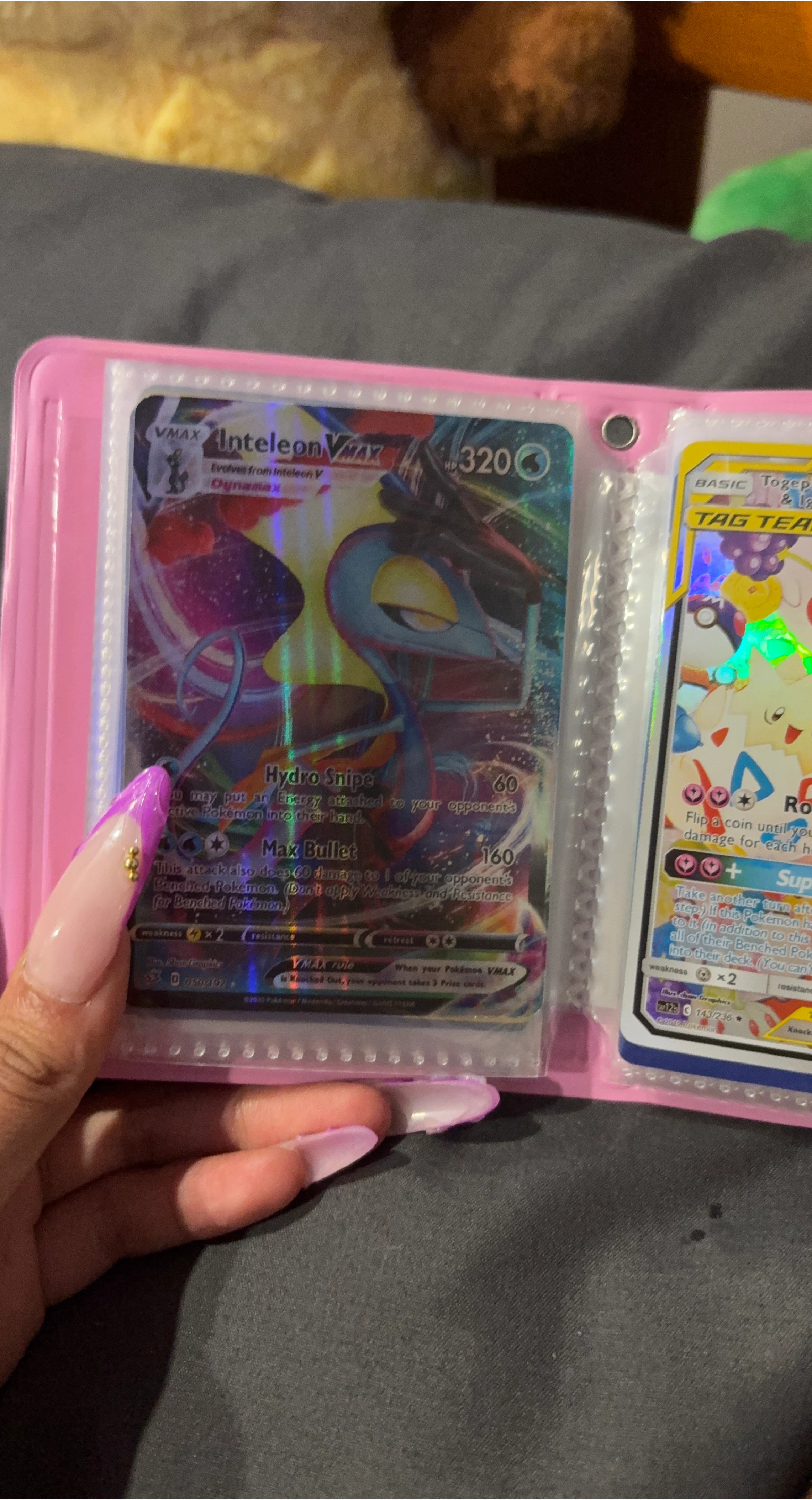 Inteleon VMAX Pokémon Card