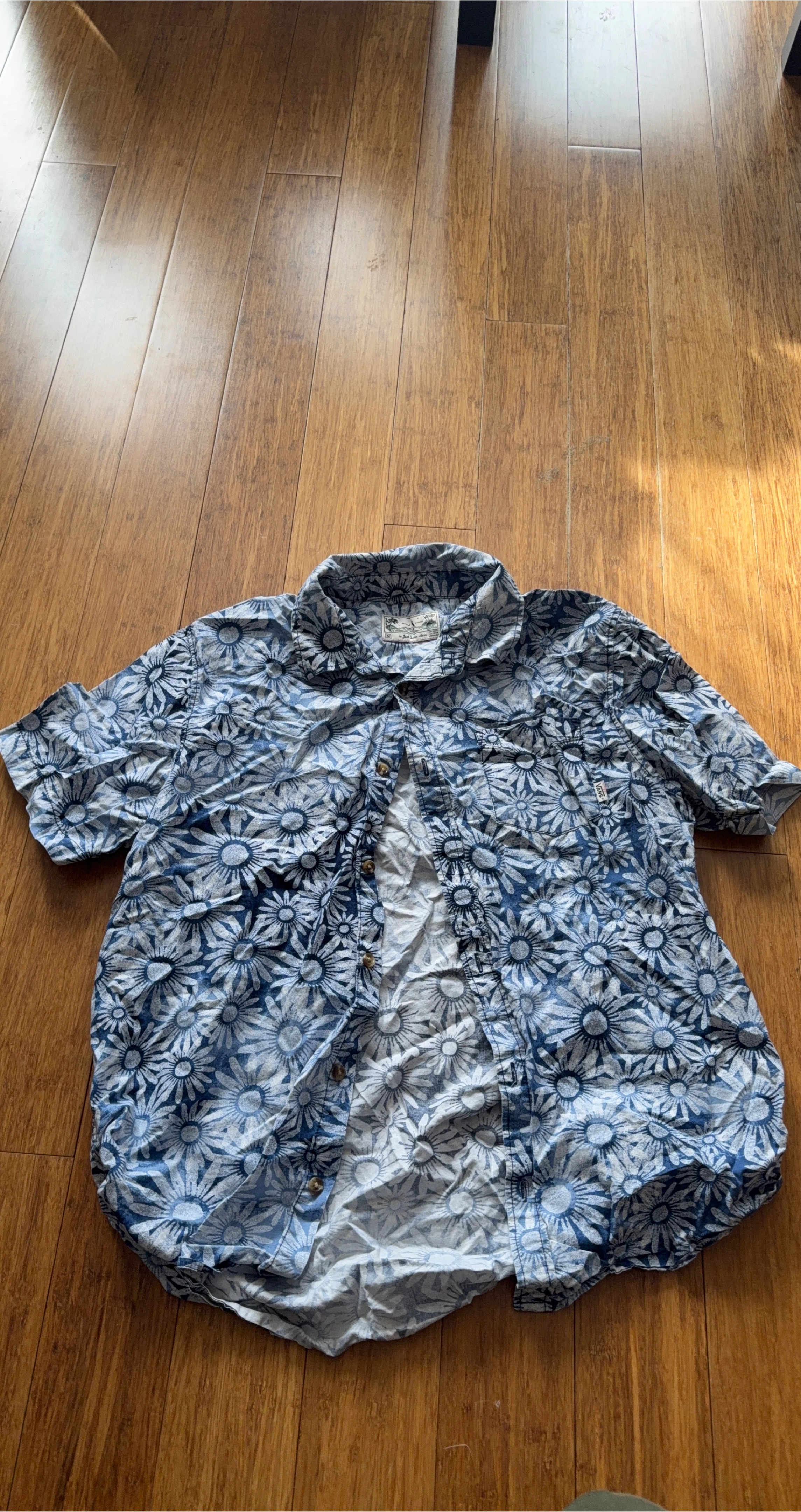 Vans Men's Short Sleeve Button-Up Shirt