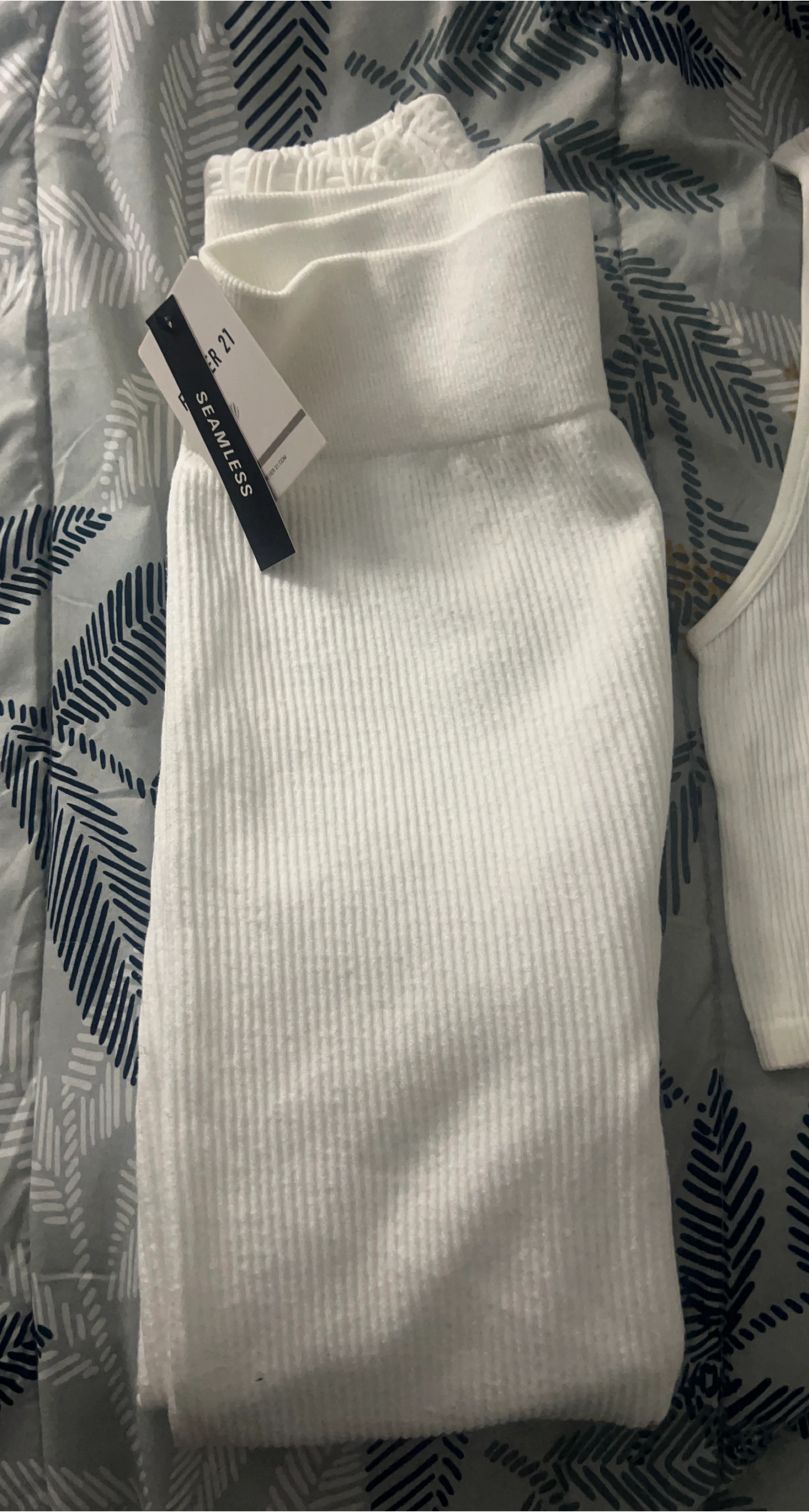 Forever 21 White Seamless Ribbed Tank Top