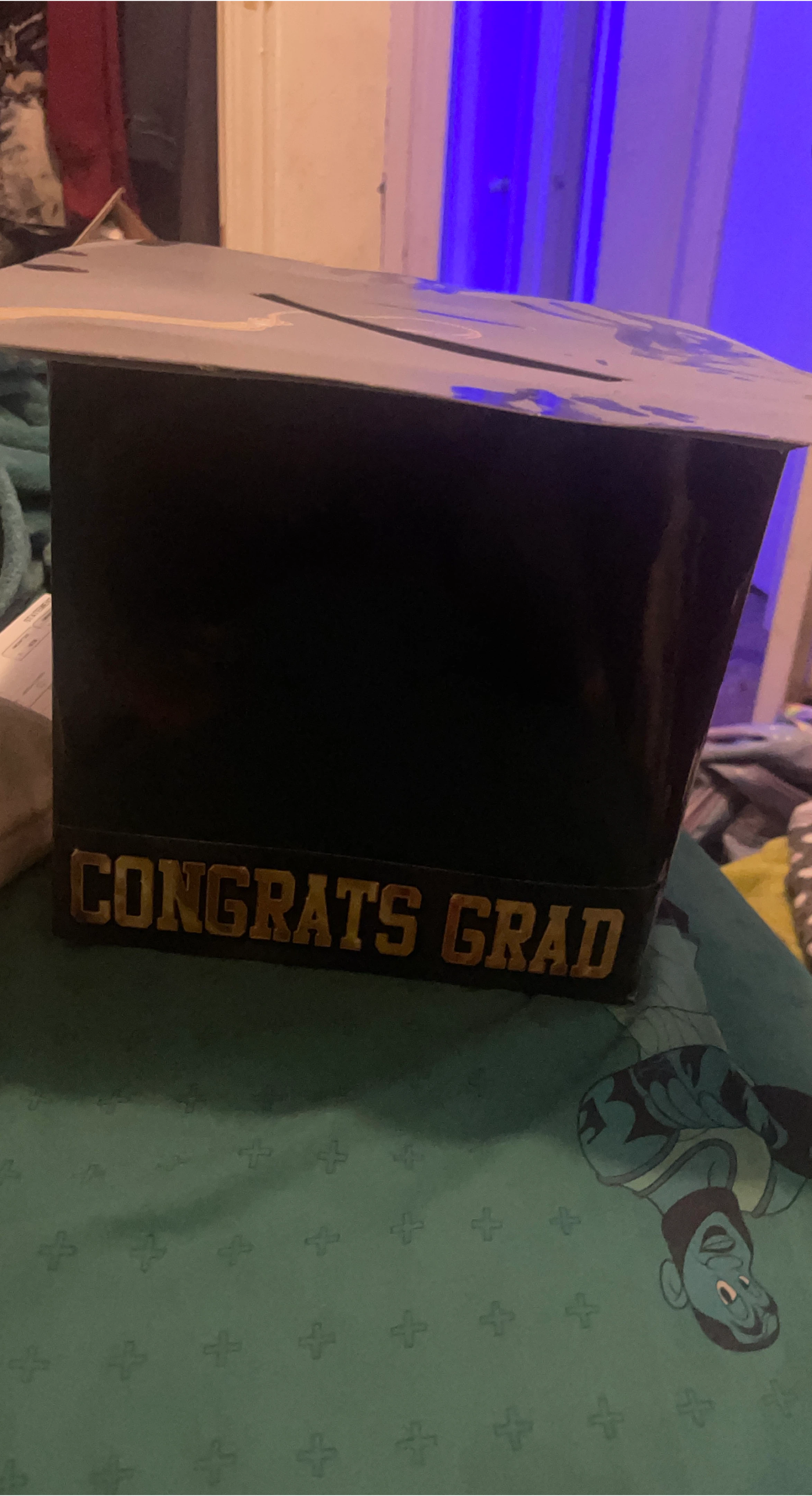 Graduation Cap Gift Box