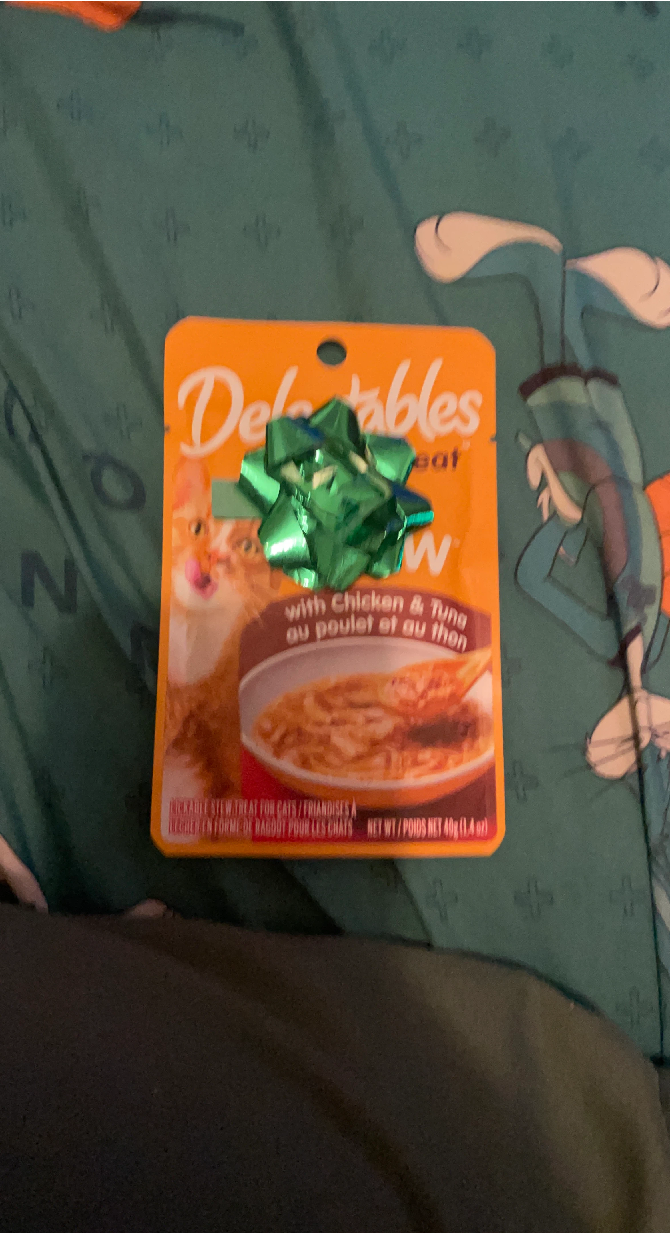 Delectables Cat Stew Treats with Chicken & Tuna