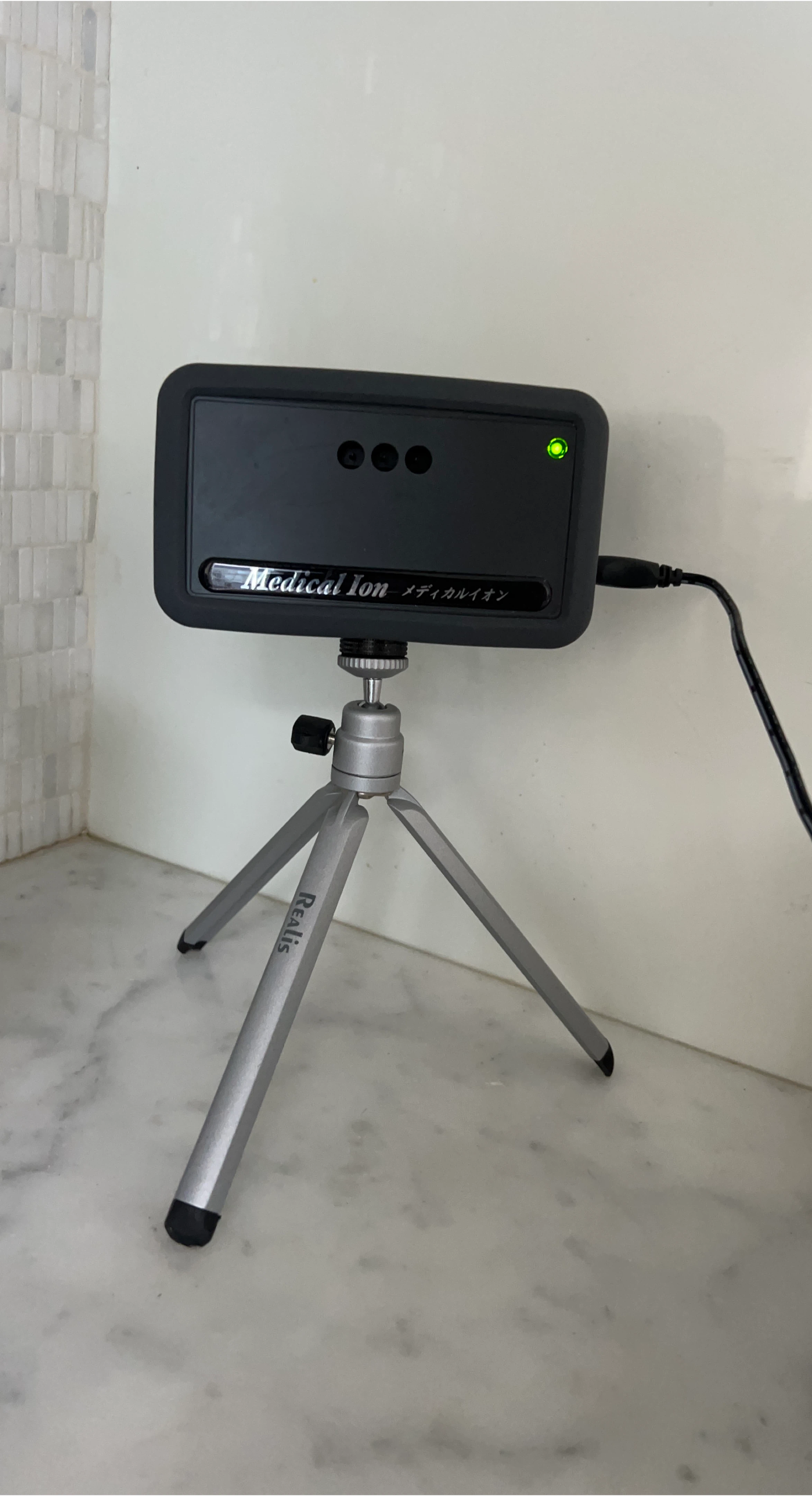 Medical Ion Detector with Tripod