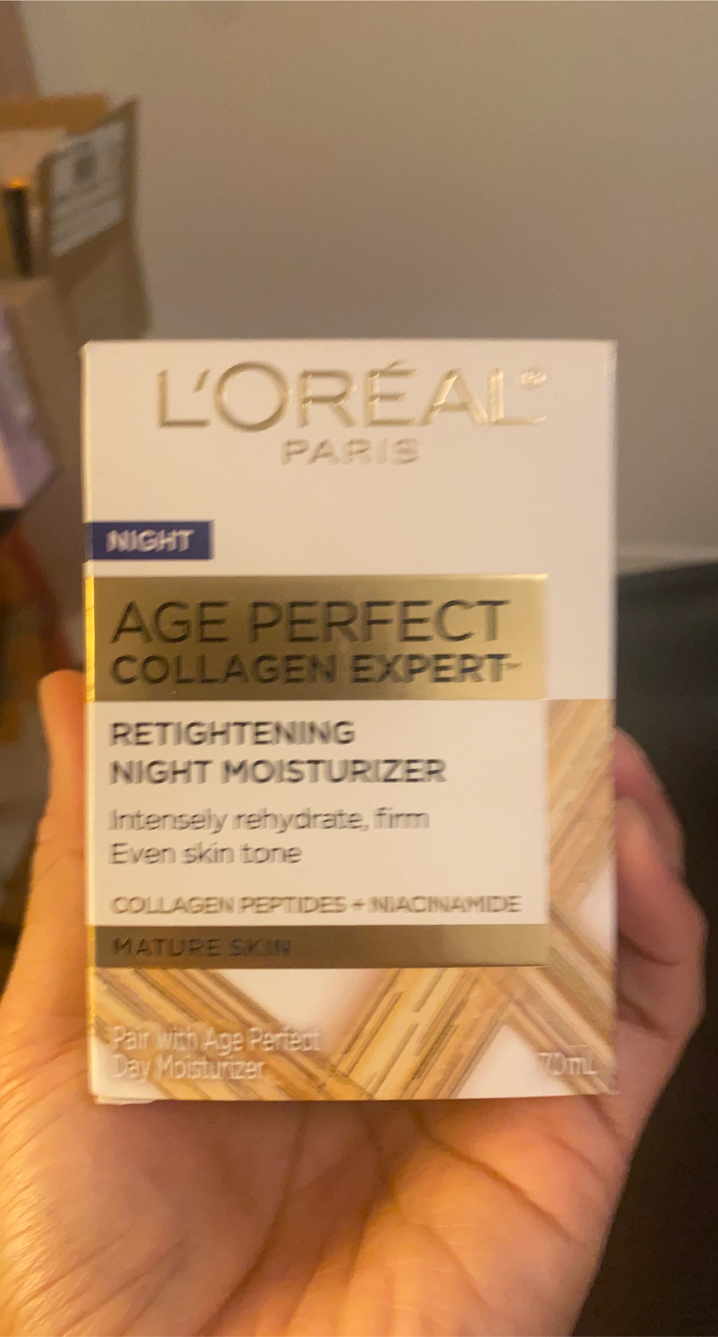 L'Oréal Paris Age Perfect Collagen Expert Night Moisturizer 🏆