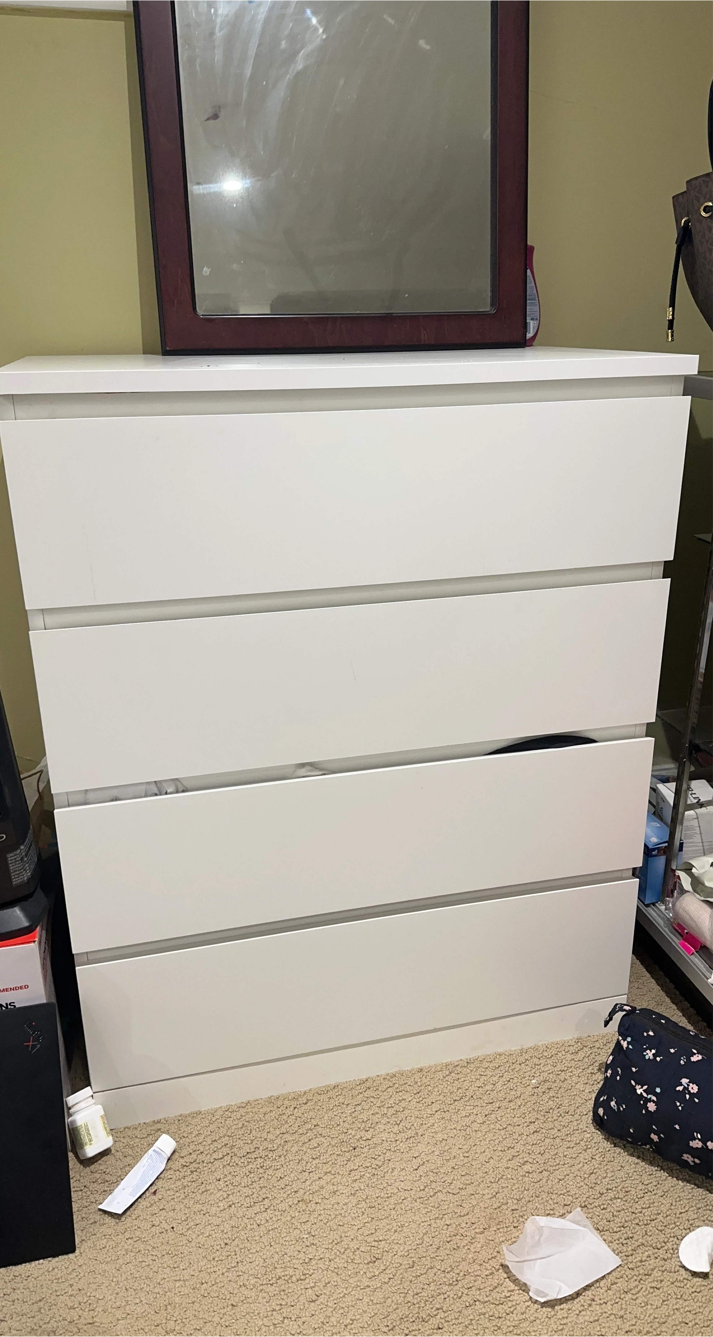 White 4-Drawer Dresser