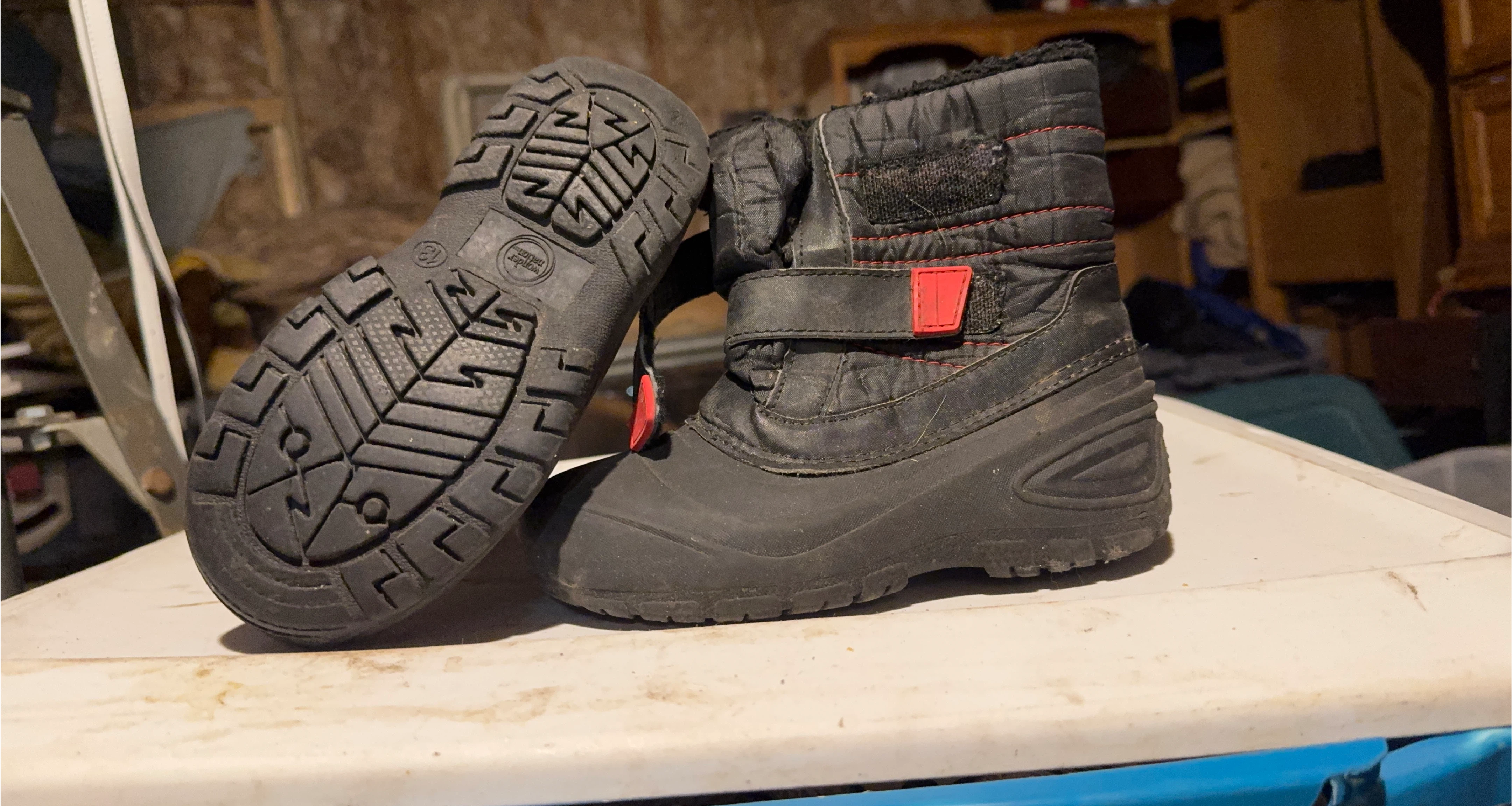 🏆 Wonder Nation Kids Black Winter Boots Size 13