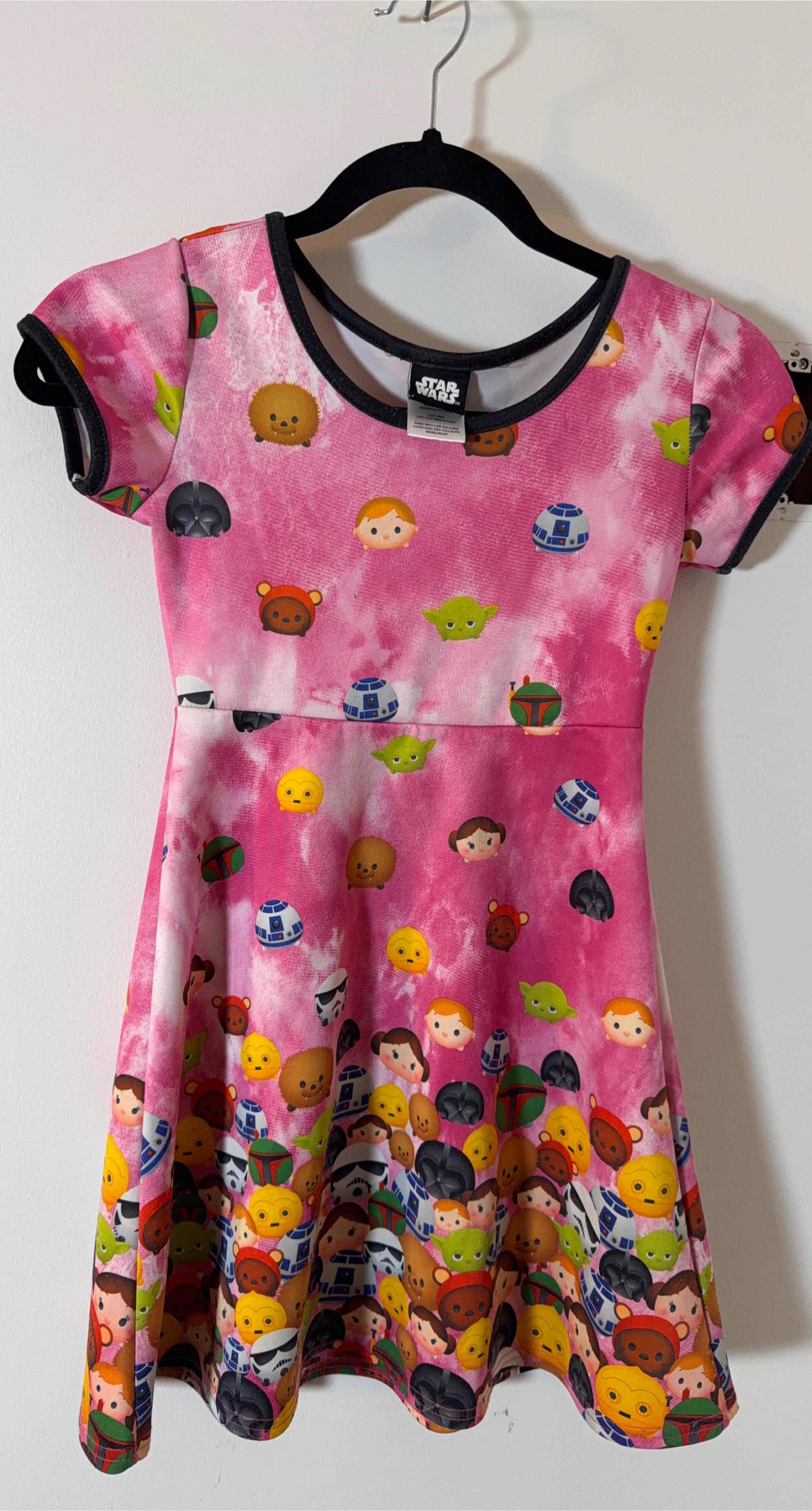 🏆Star Wars Tsum Tsum Pink Dress M/M (7-8)