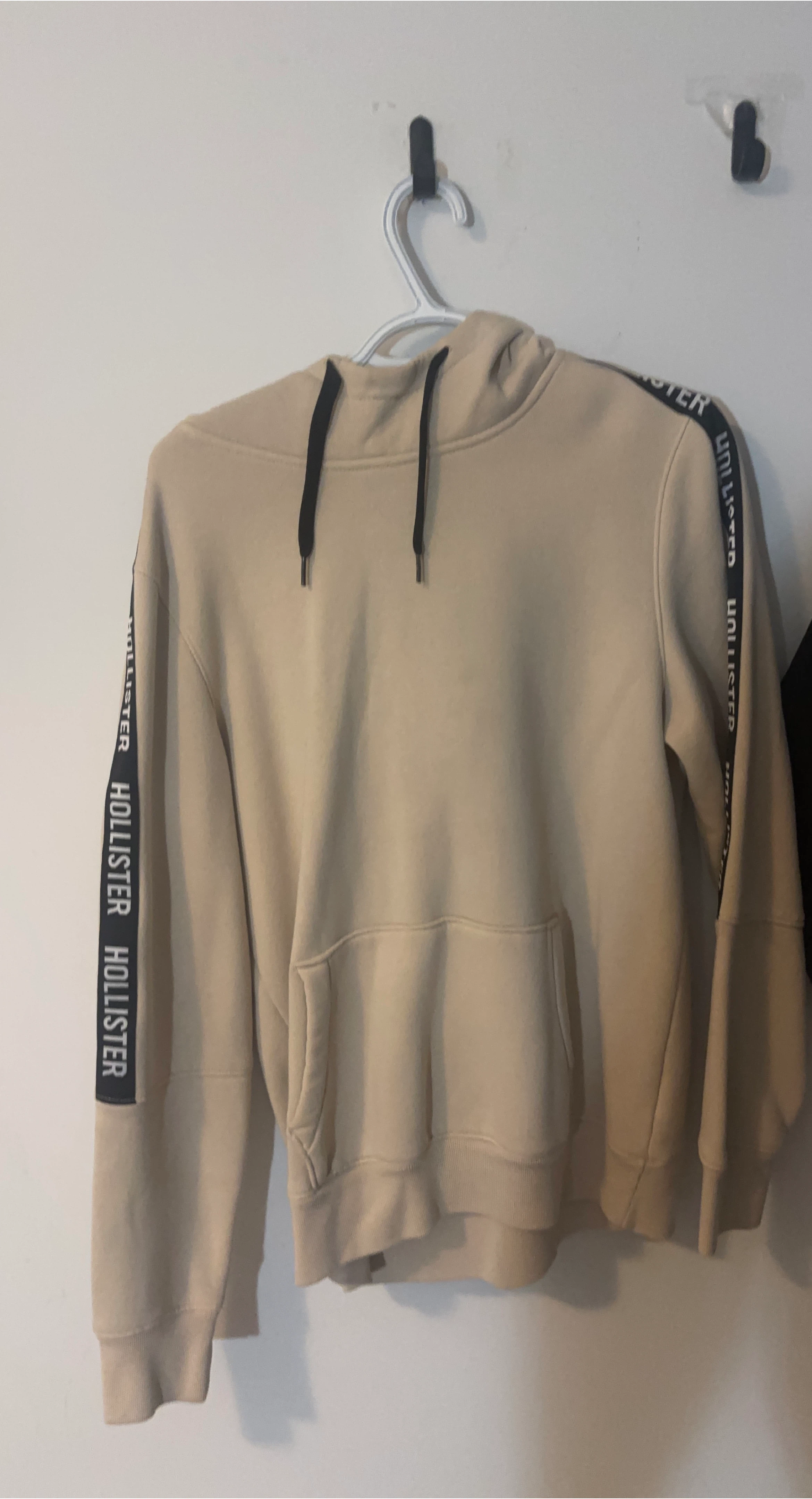Hollister Hoodie