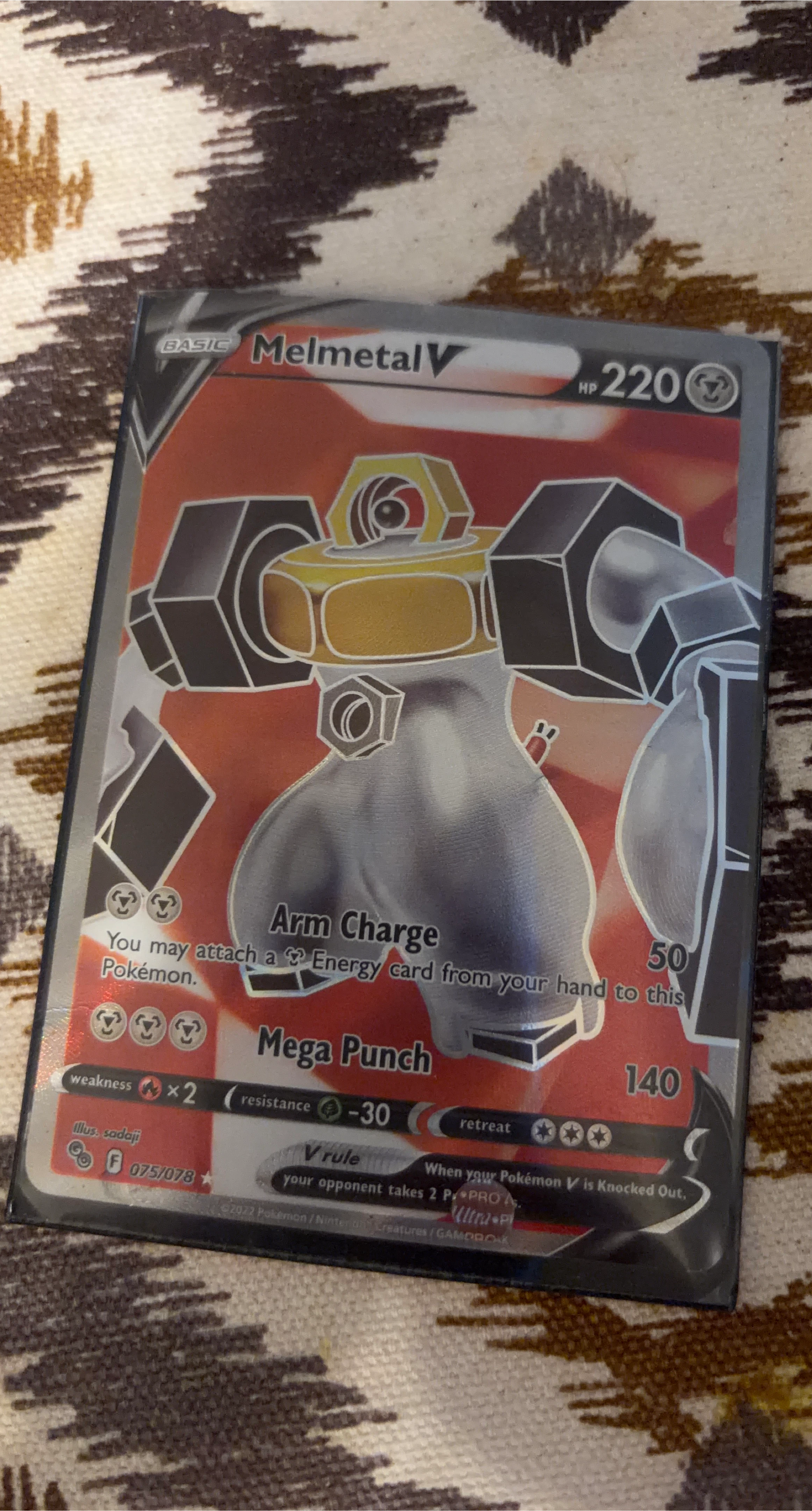 Pokémon Melmetal V Trading Card