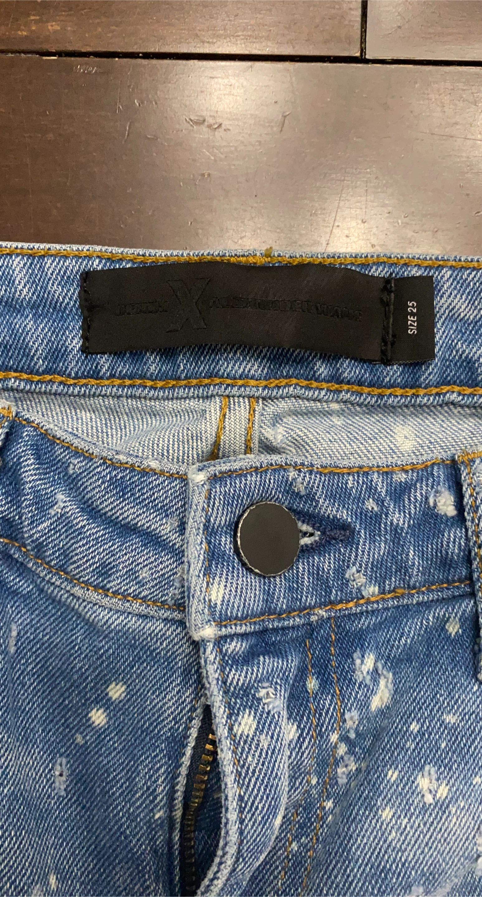 Alexander Wang Distressed Jeans Size 25