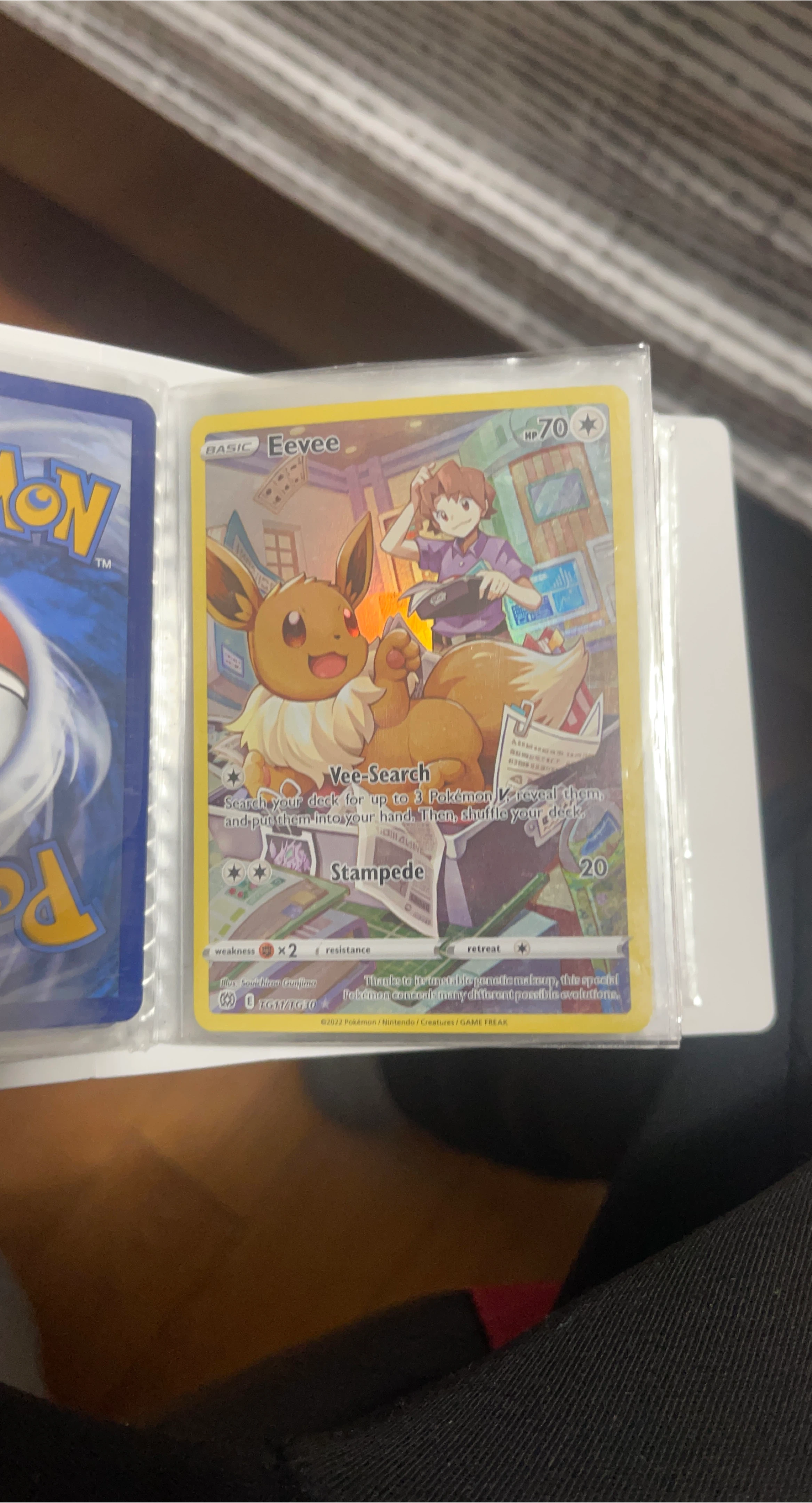 Pokemon Eevee V - Vee-Search TCG Card