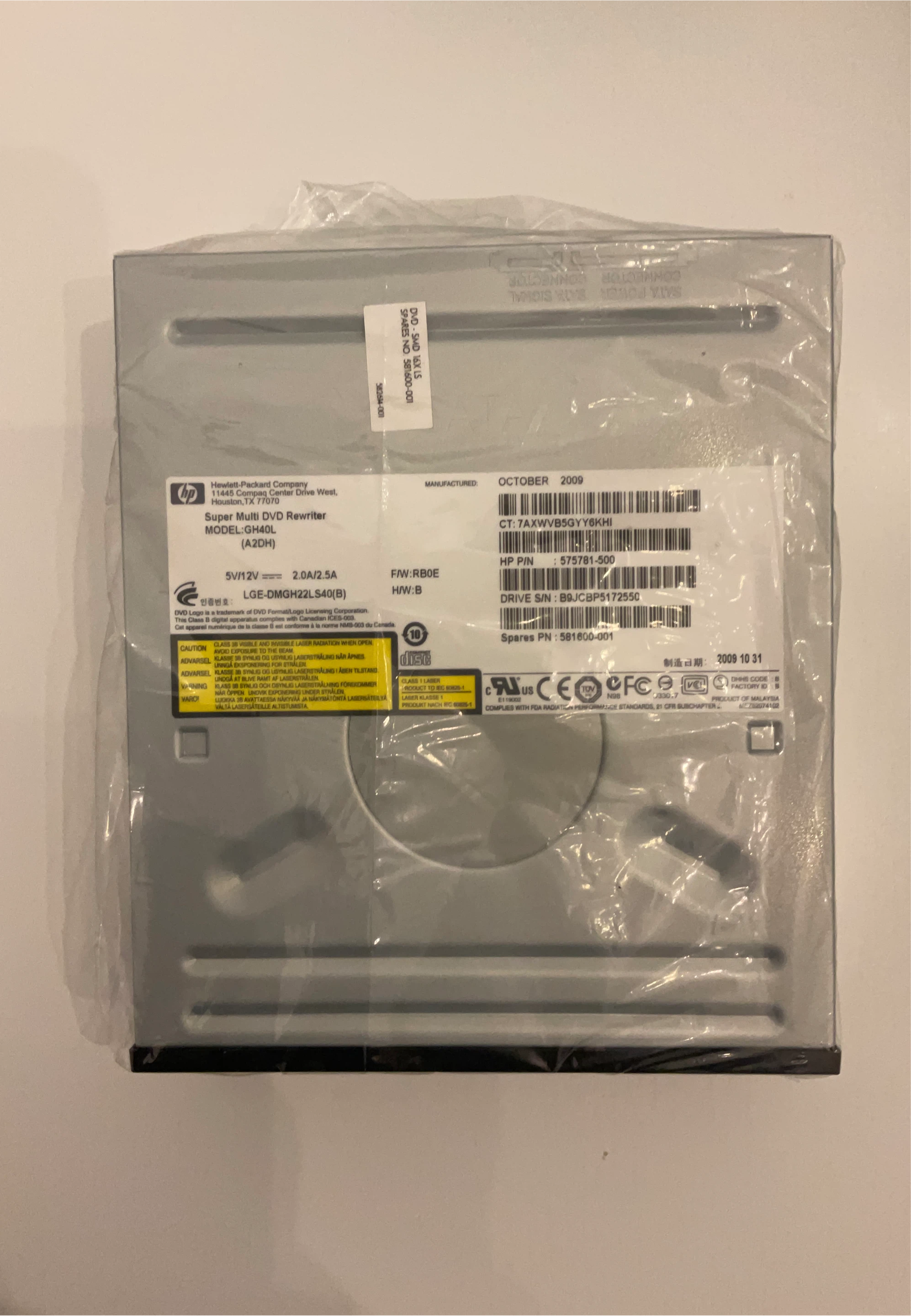 HP Super Multi DVD Rewriter Model GH40L