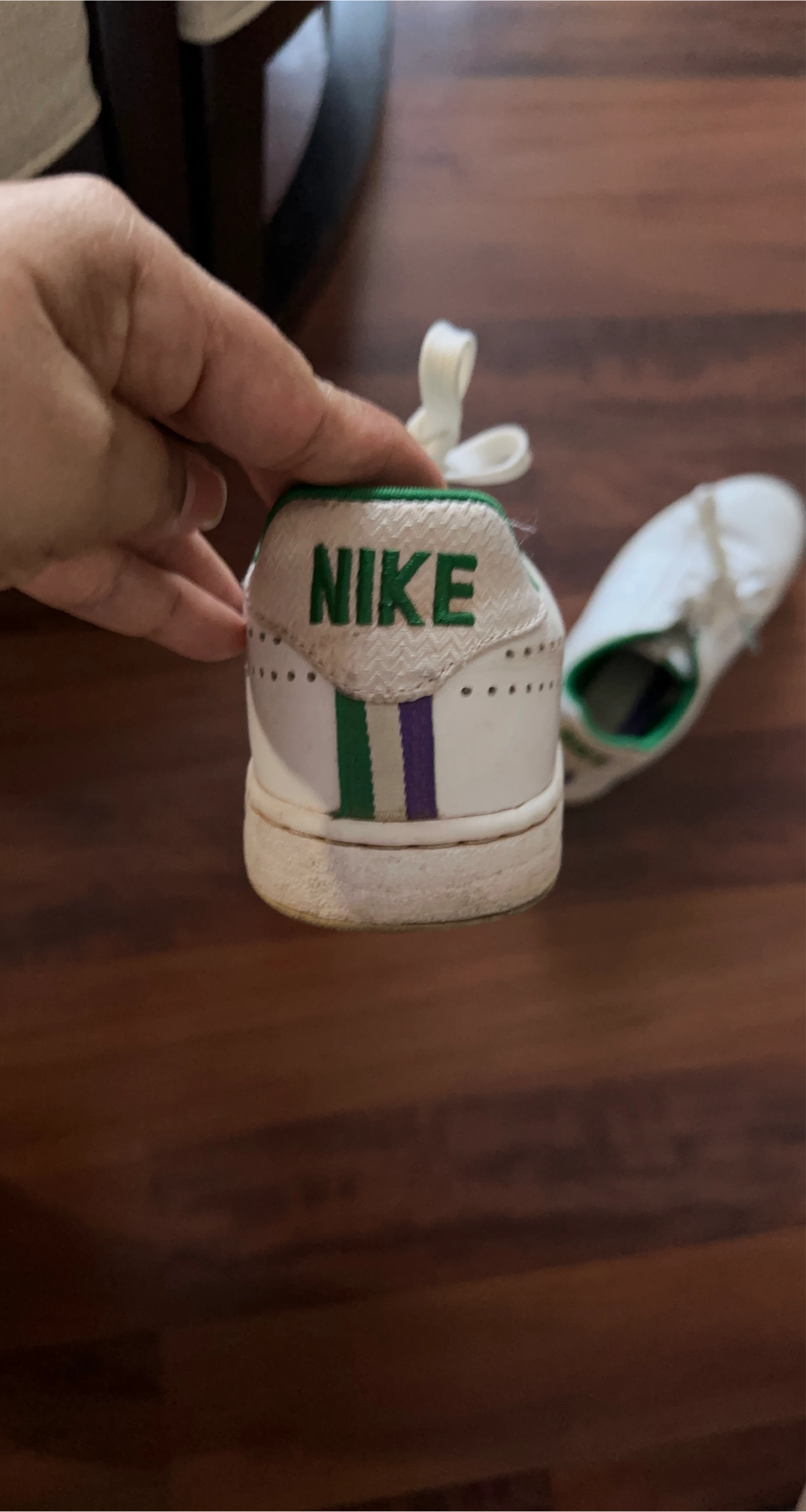 Nike White Leather Tennis Shoes