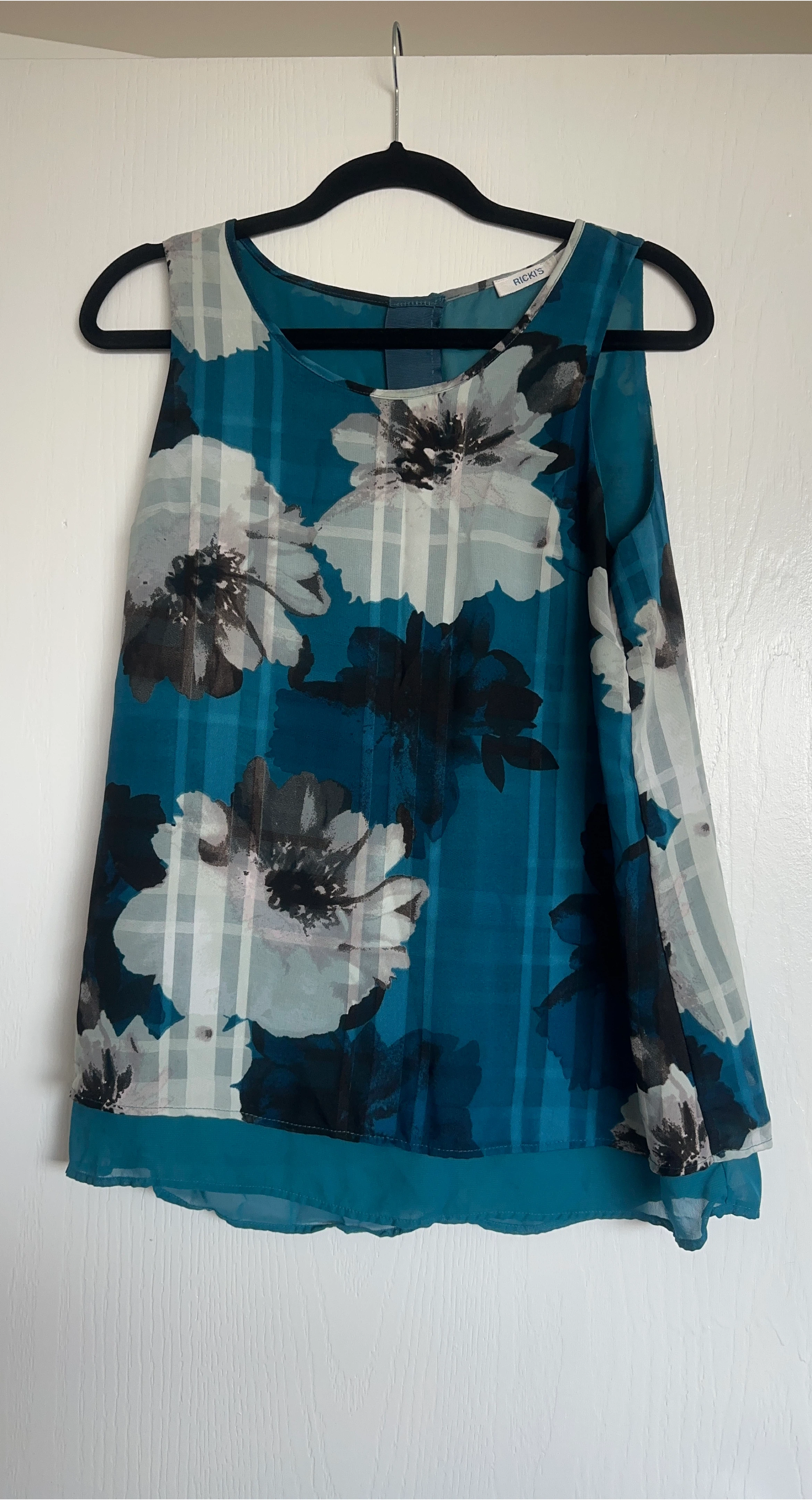 Rick's Women's Floral Print Sleeveless Top