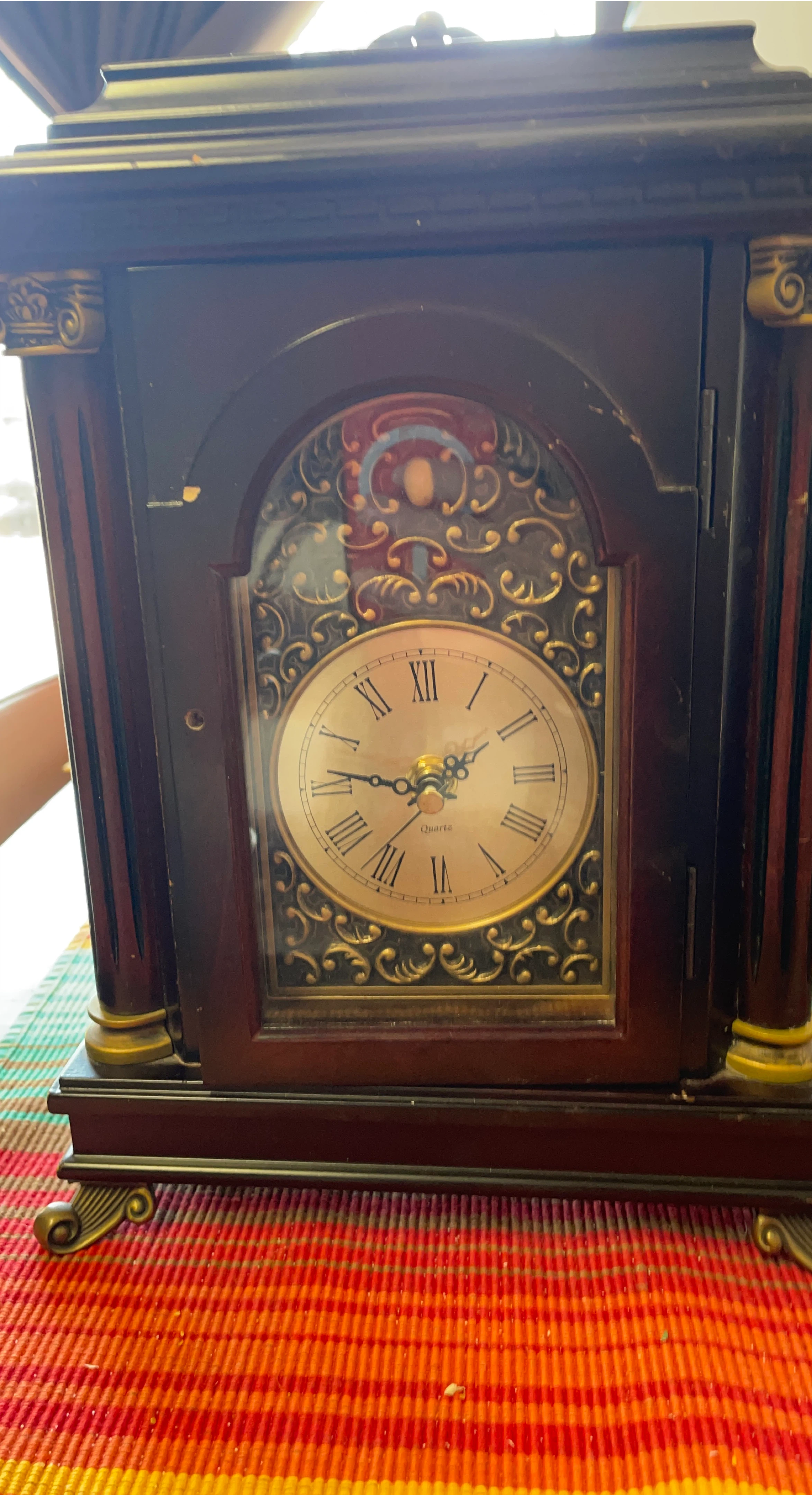 Quartz Mantel Clock