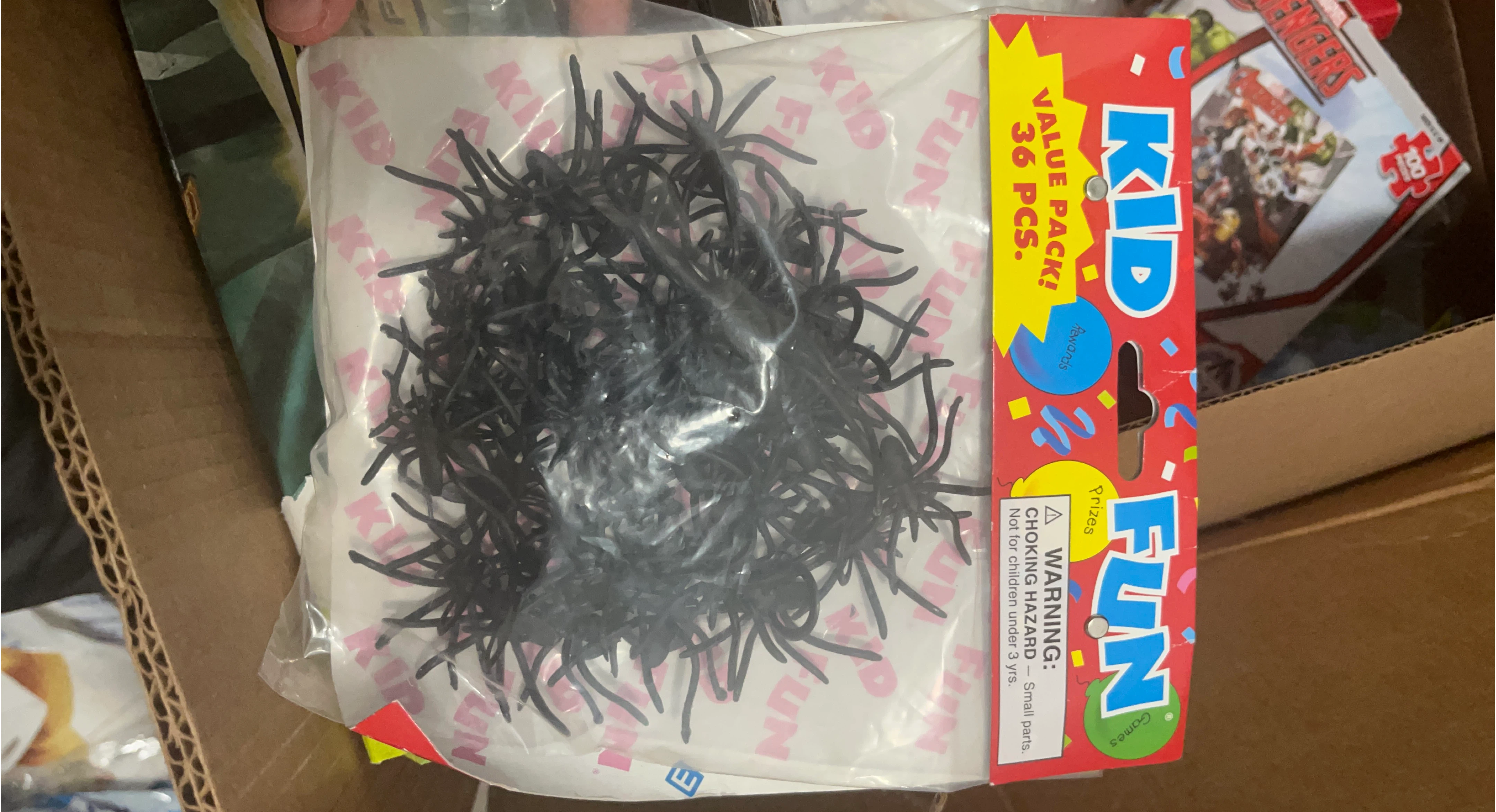 Kid & Fun Value Pack Plastic Spiders - 36 Pieces