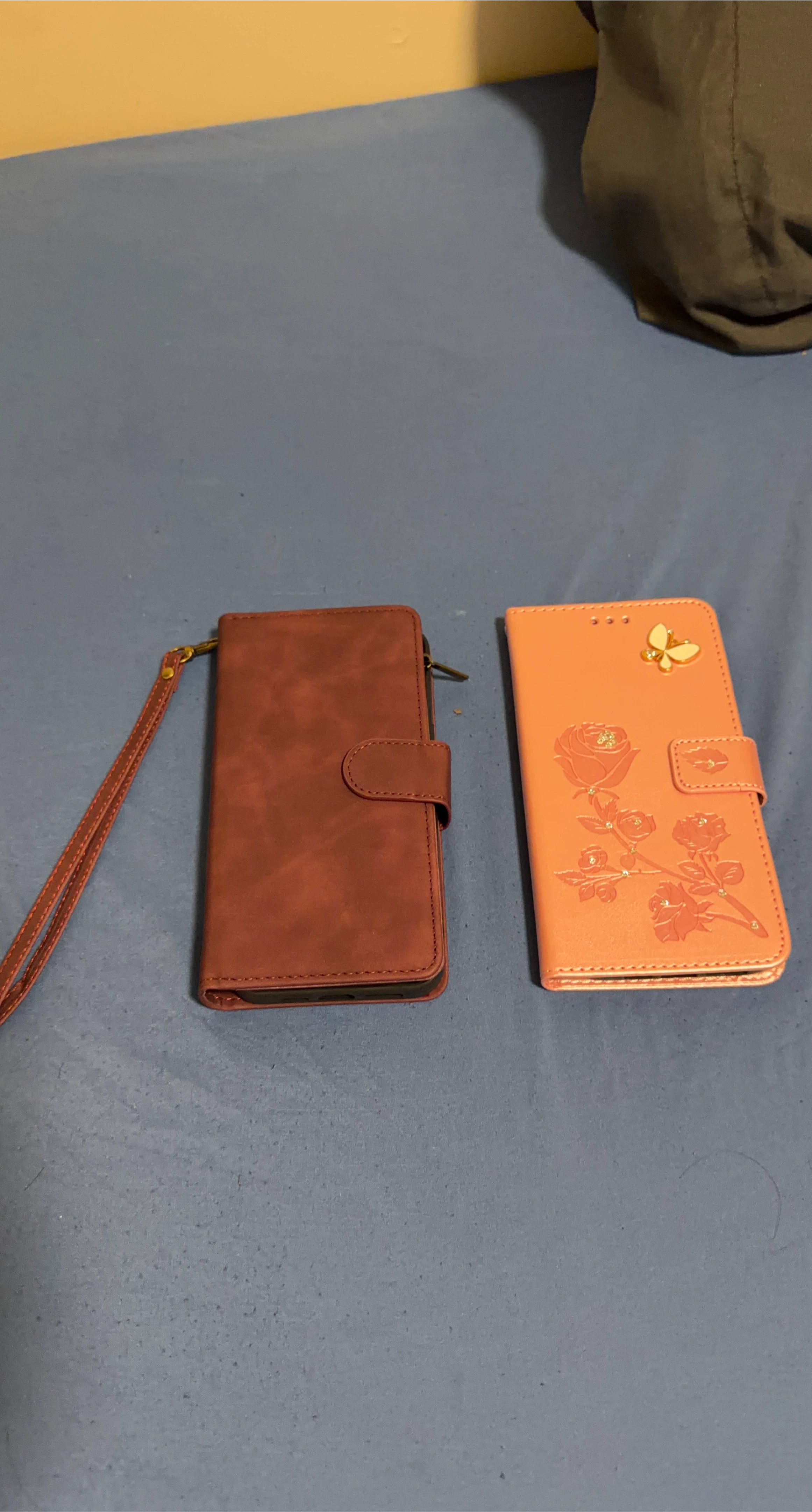 iPhone 15 pro max Wallet Cases with Wrist Strap