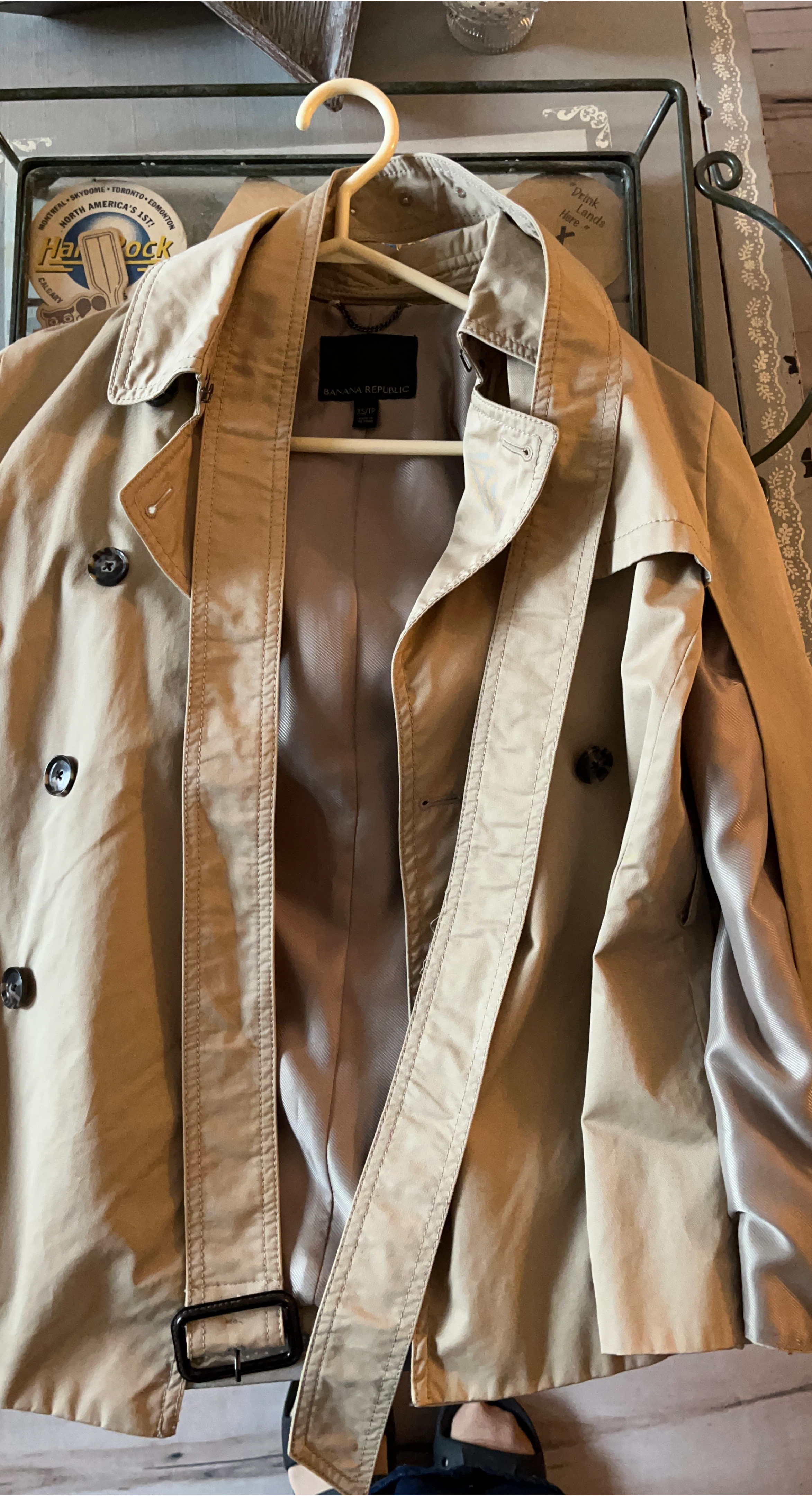 Banana Republic Tan Trench Coat XS/TP