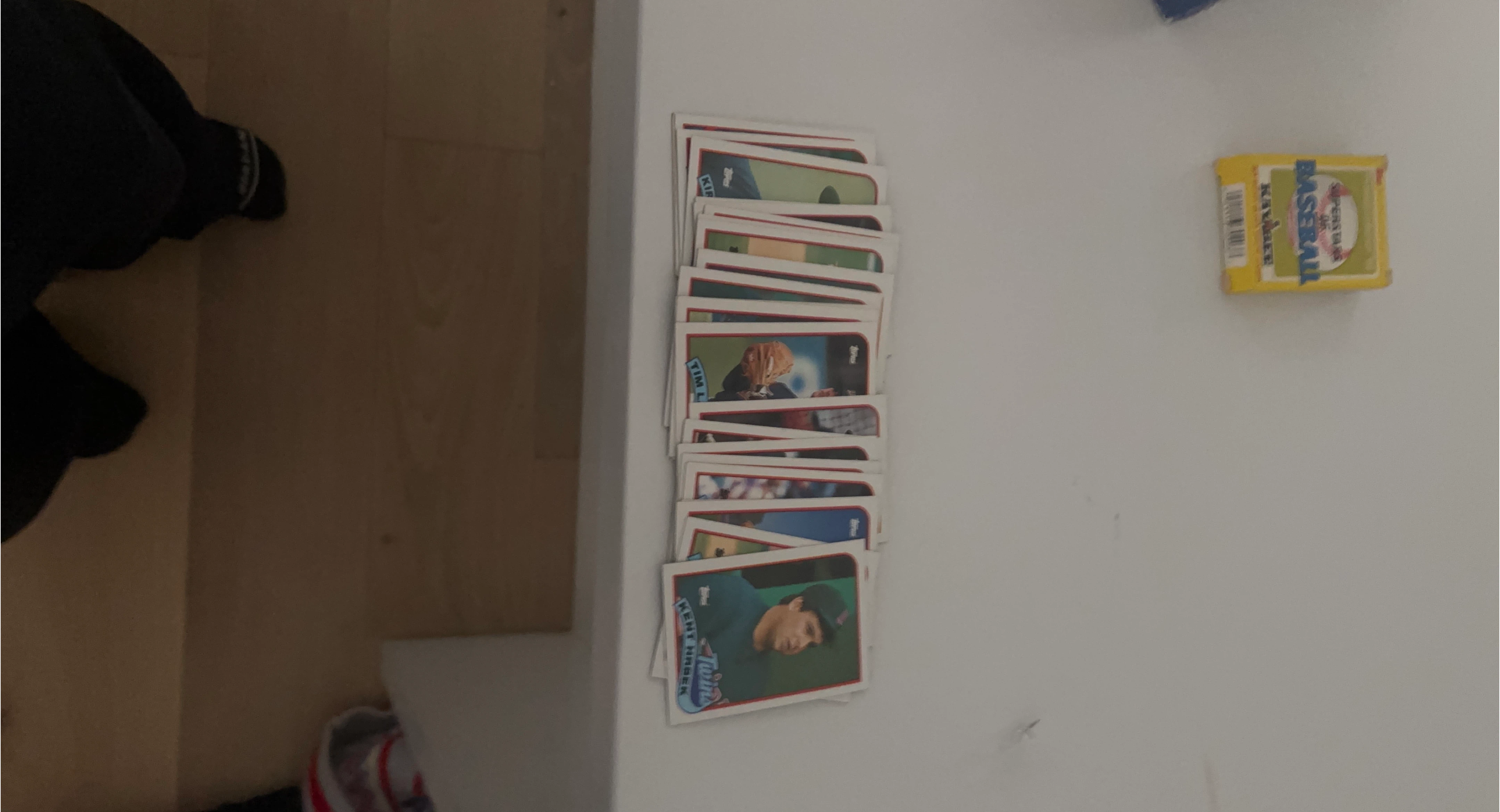 Twins topps baseball cards