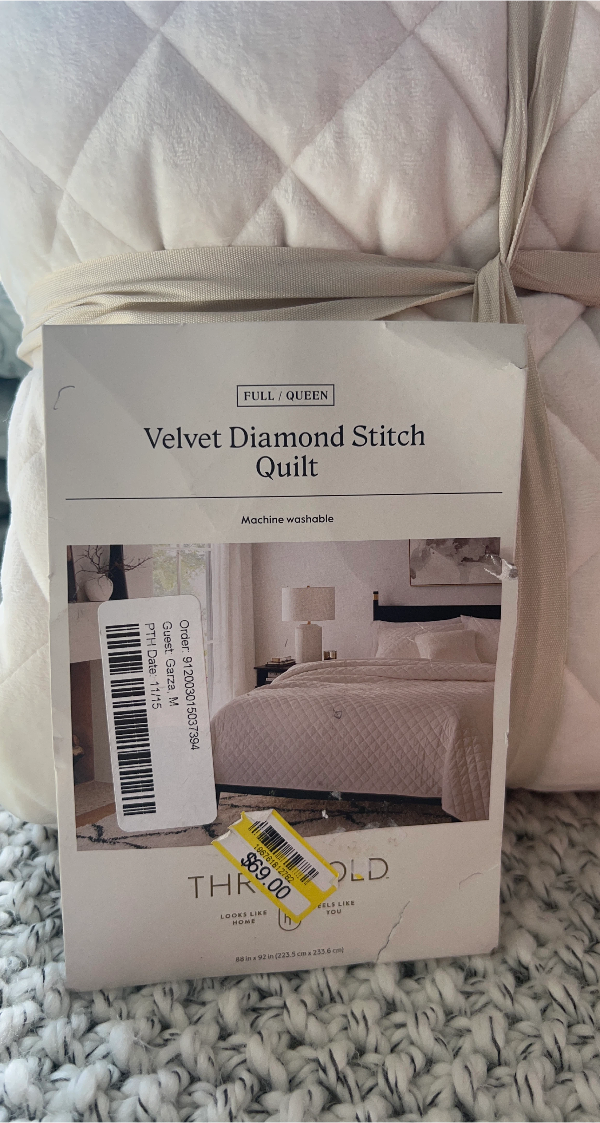 Velvet Diamond Stitch Quilt - Full/Queen