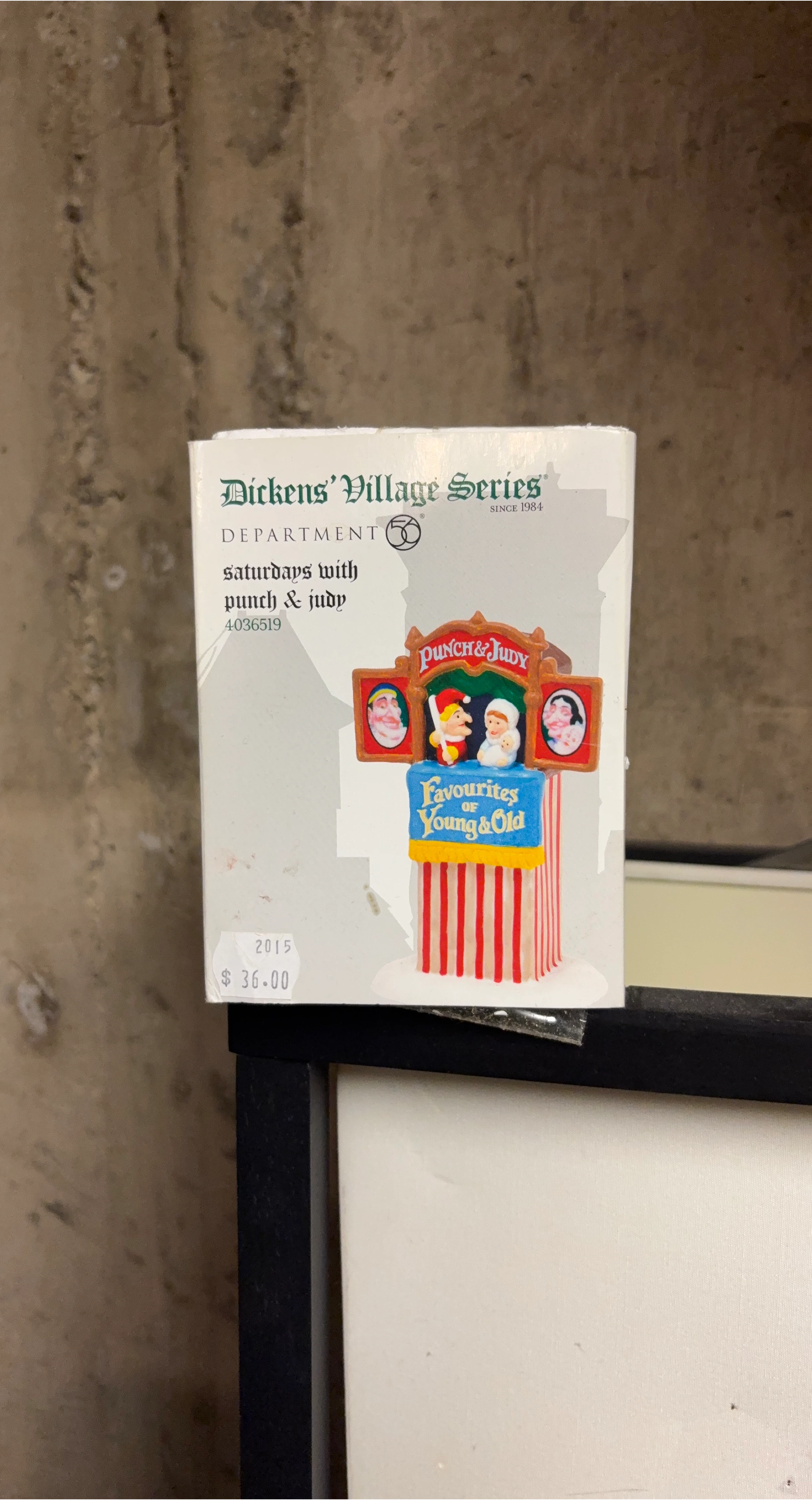 Department 56 Dickens' Village Series Saturdays