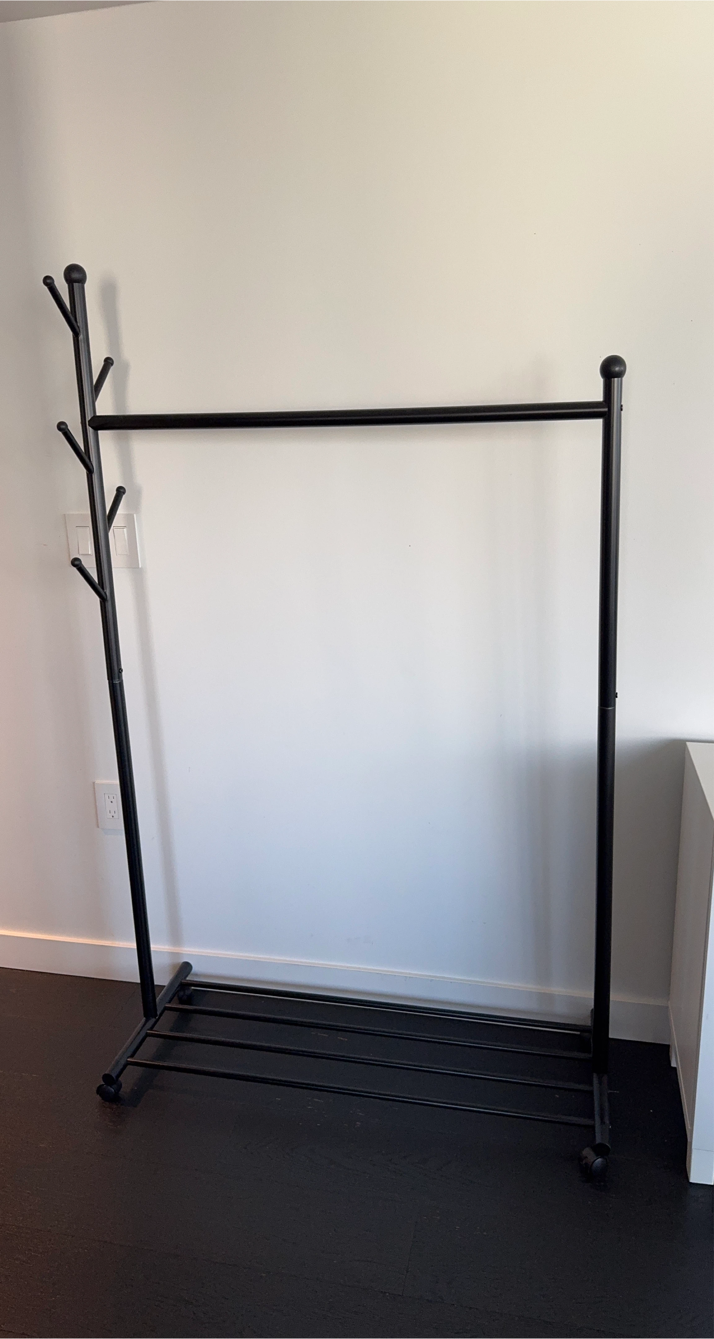 Black Metal Garment Rack with Shelf