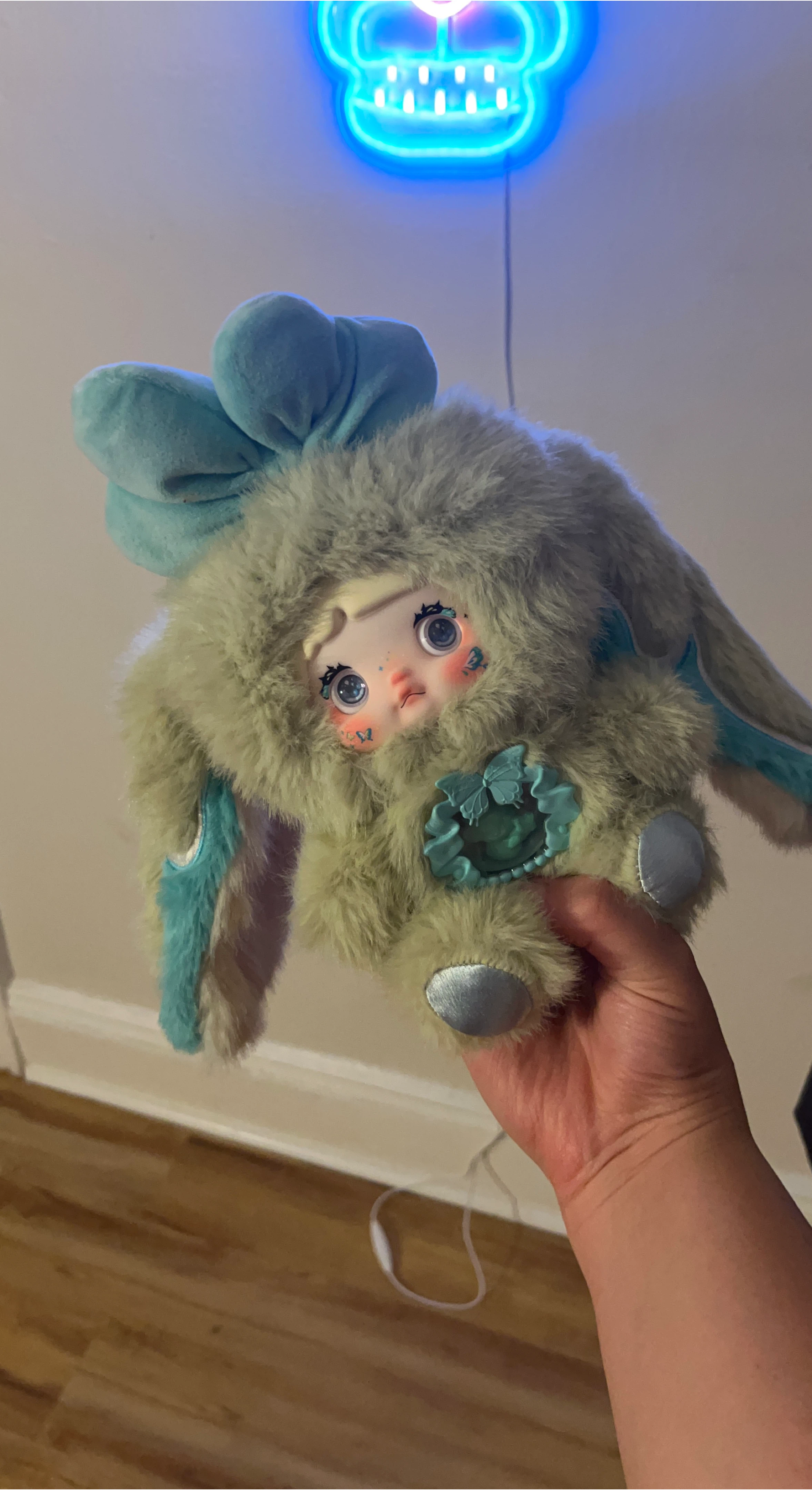 Nommi plush pendant
