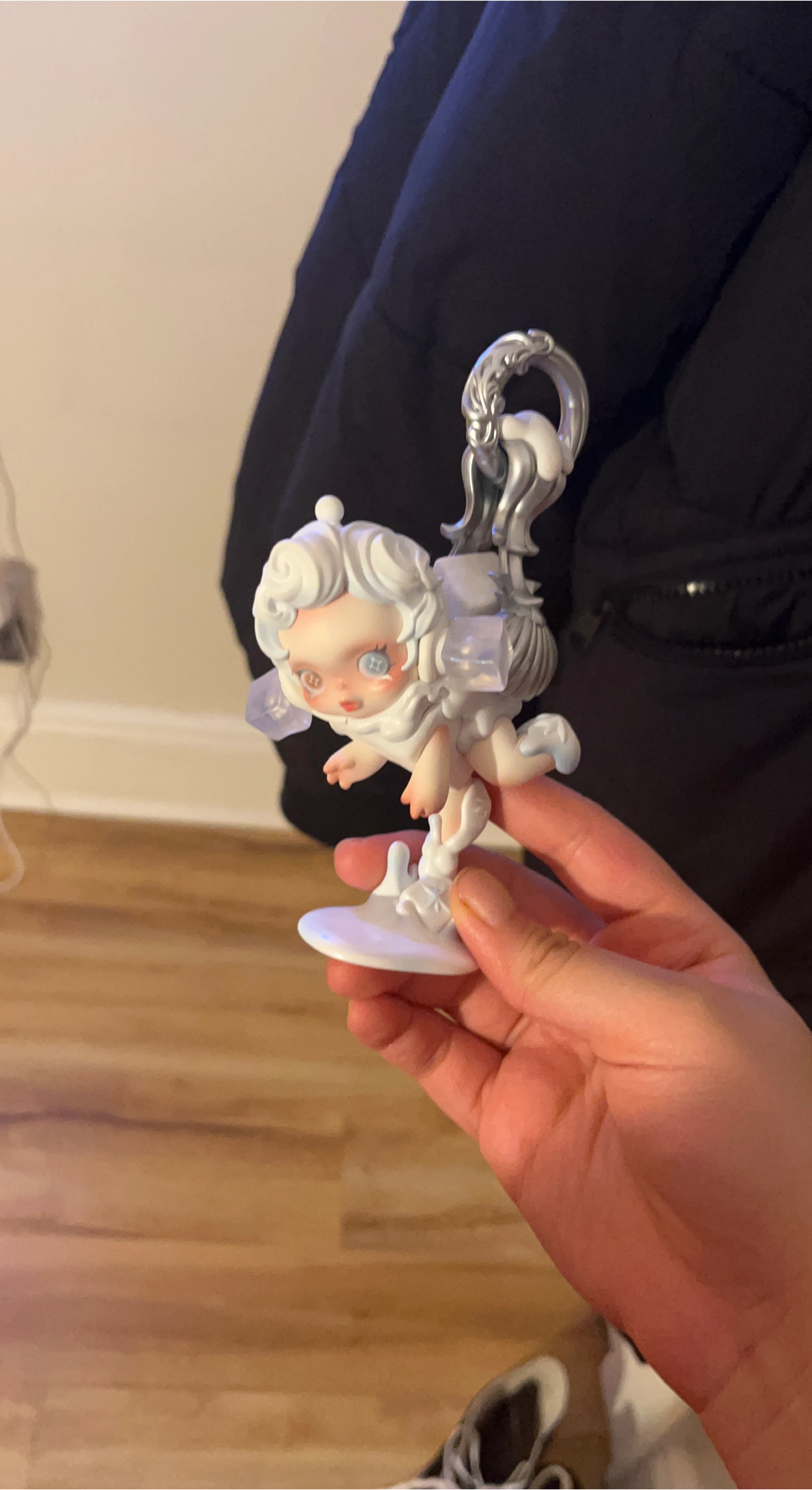 Skullpanda figure