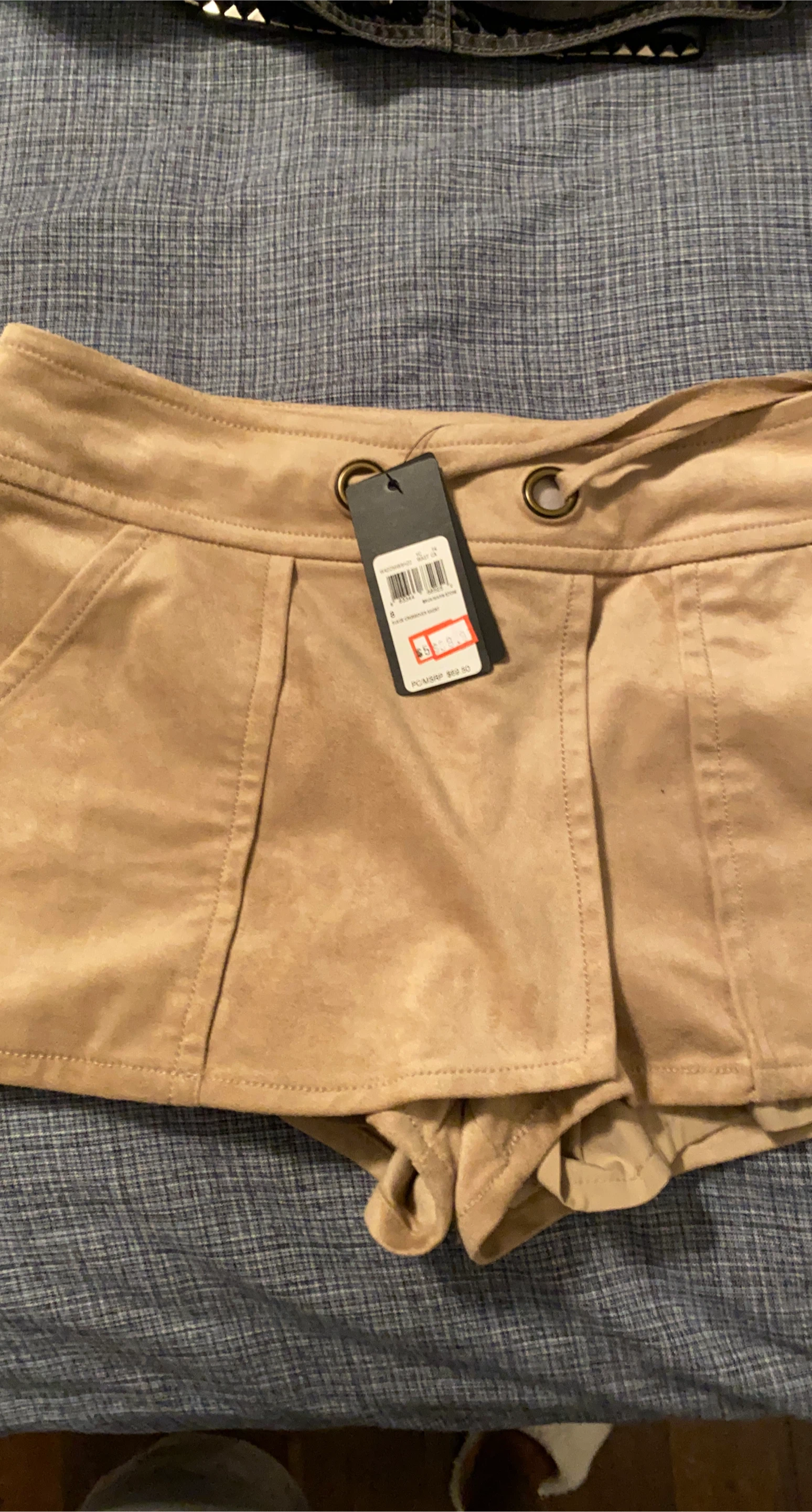 Guess Tan Crosshatch Shorts Size 8
