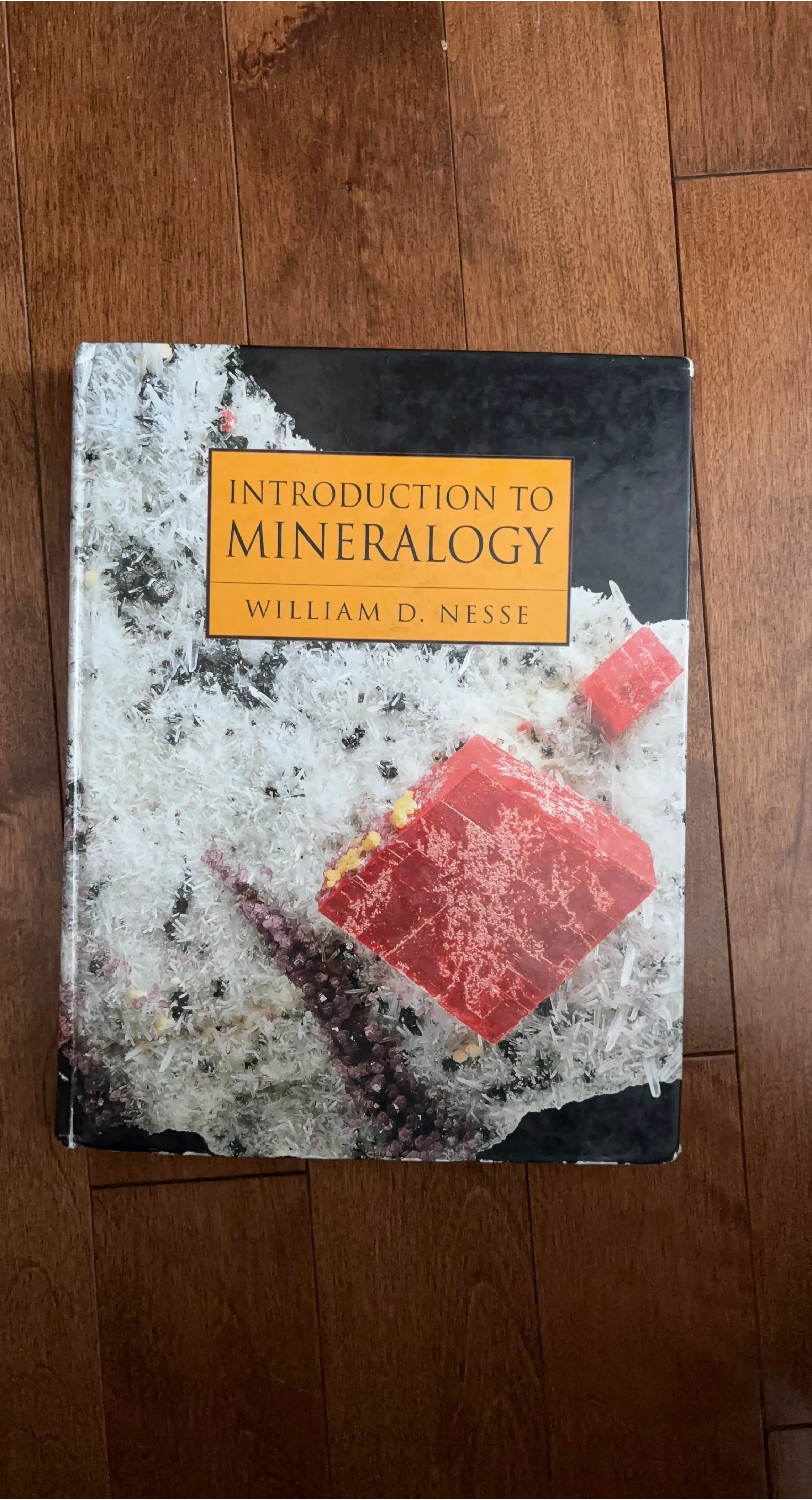 Introduction to Mineralogy by William D. Nesse Book