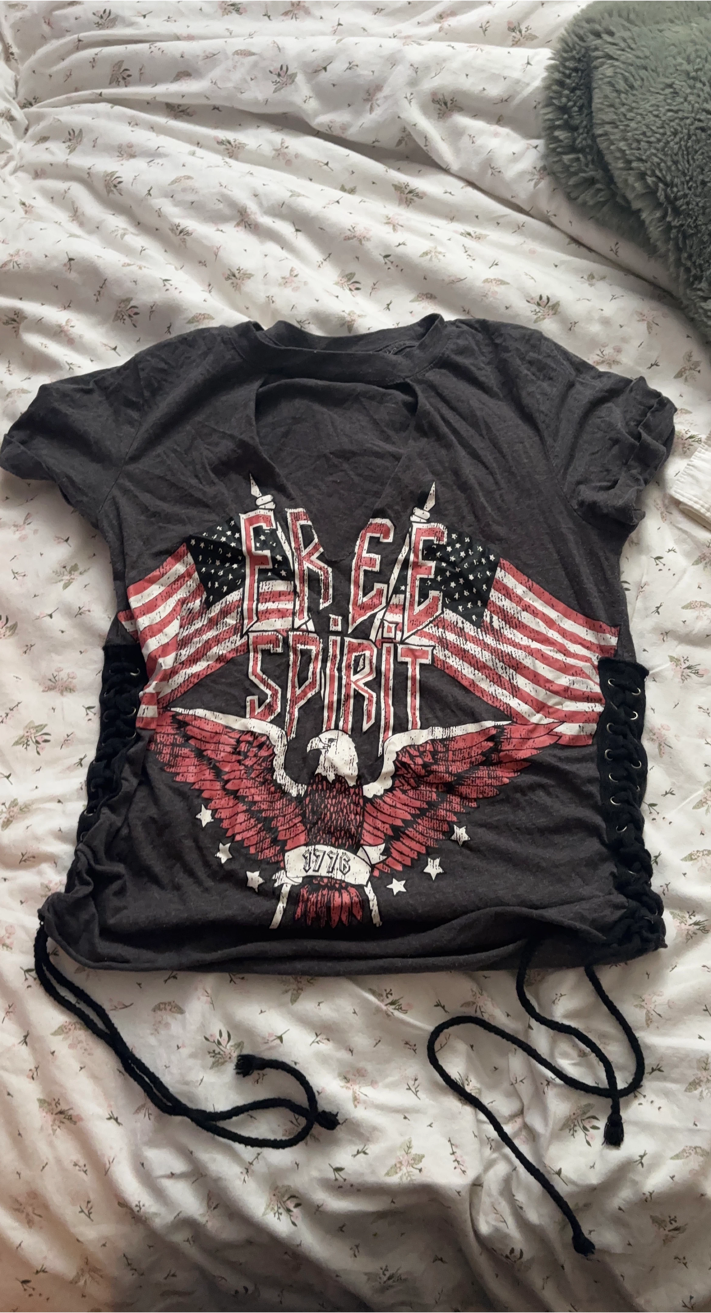 Women's Graphic Tee - Free Spirit Eagle