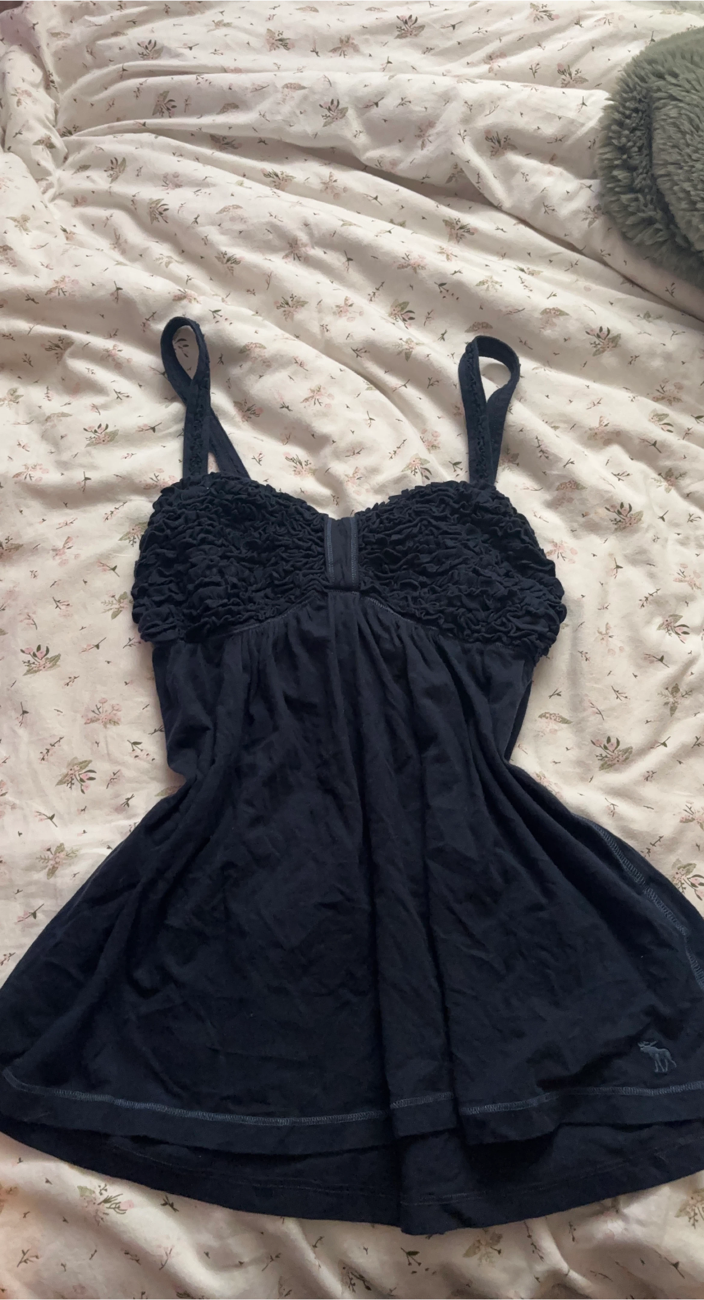 Abercrombie & Fitch Navy Blue Smocked Tank Top Size M
