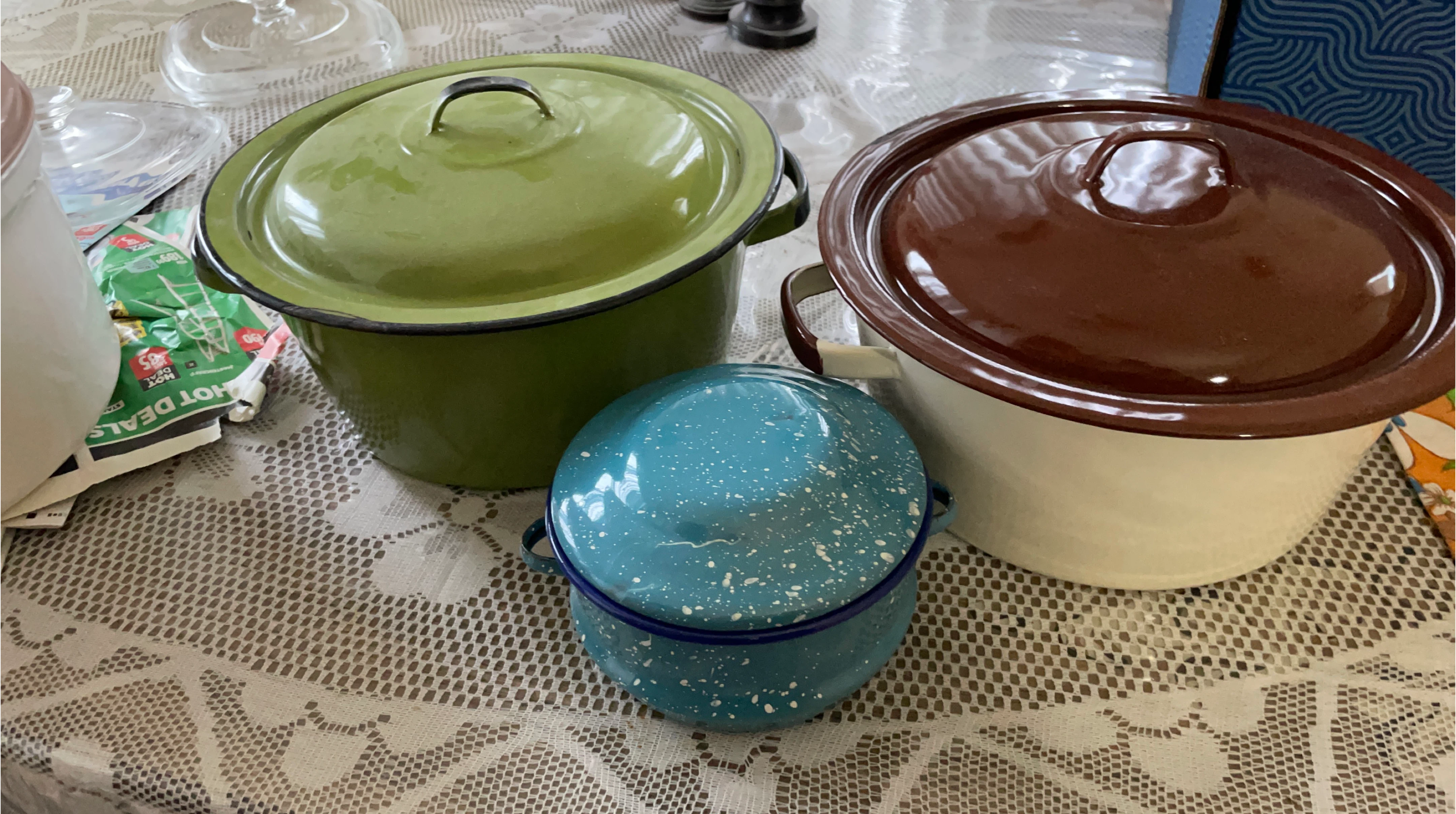 Enamelware Pots with Lids - Set of 3