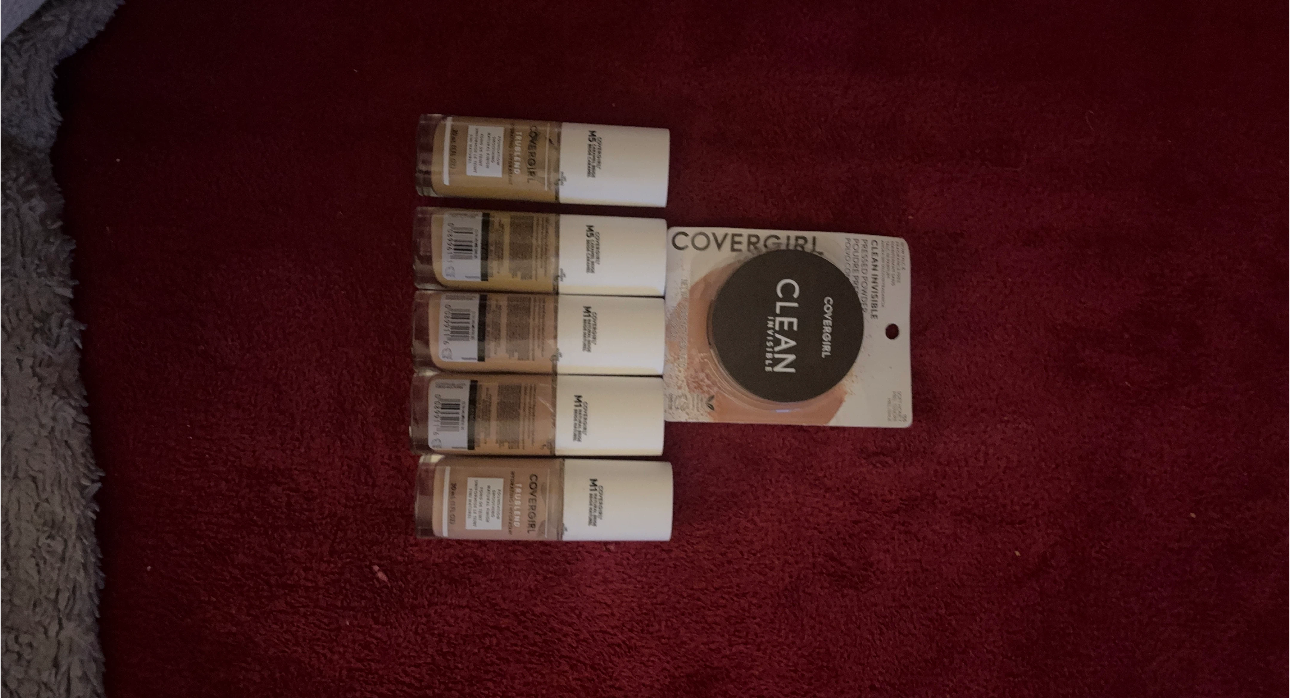 Covergirl Foundation & Pressed Powder Bundle