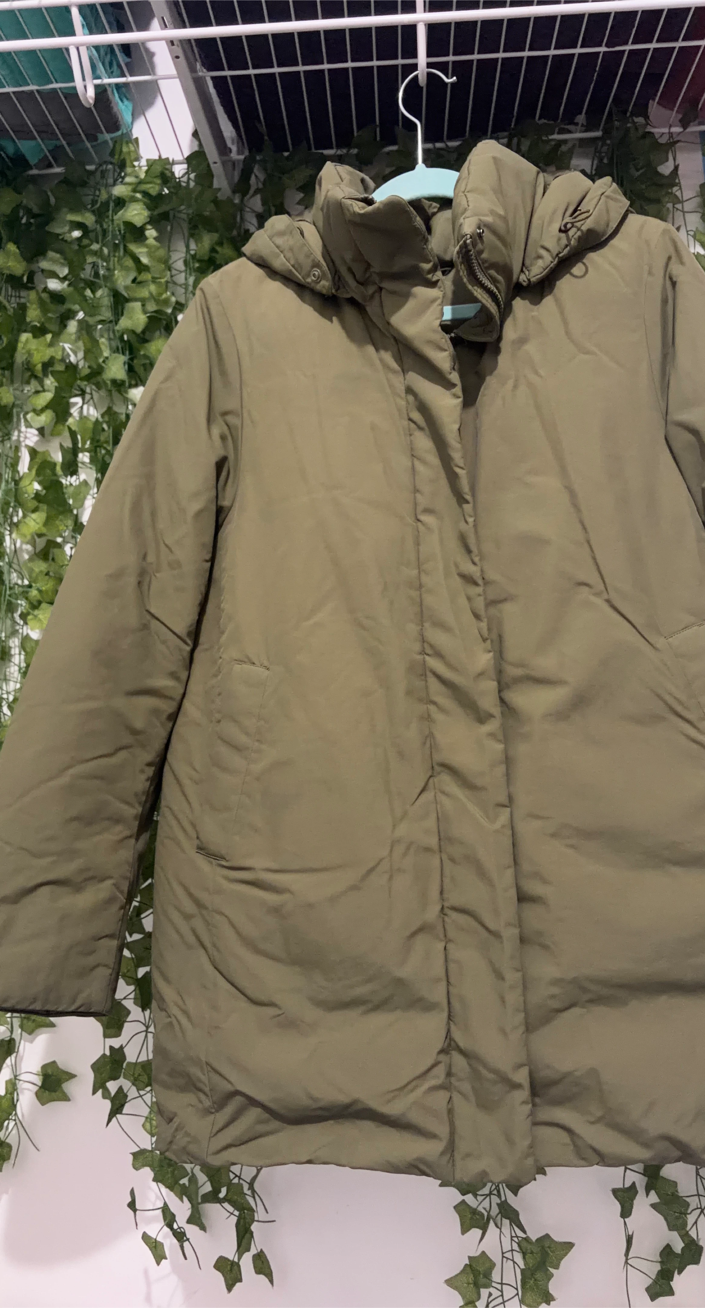UNIQLO Women's Puffer Coat Size M