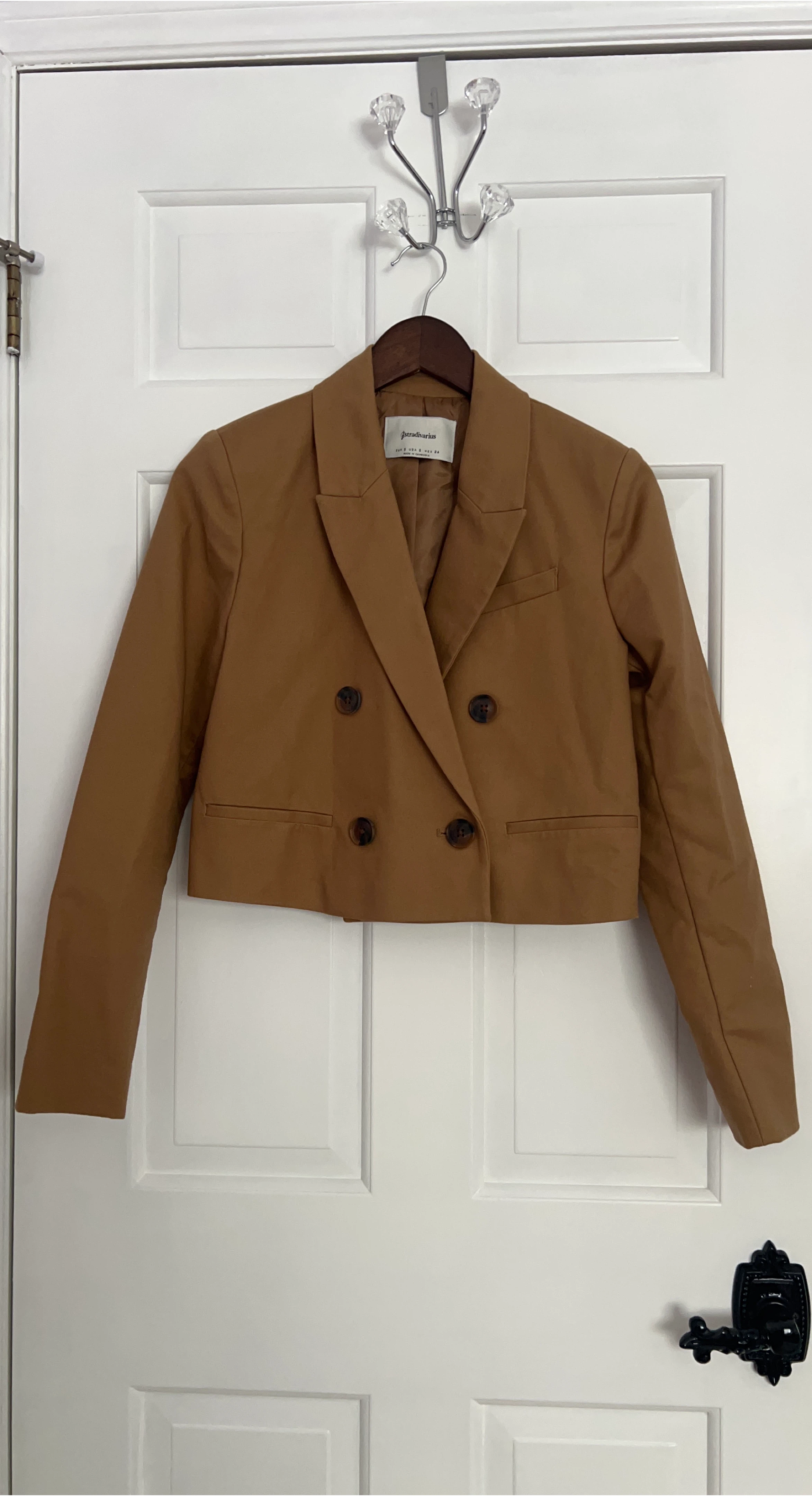 Stradivarius Brown Double-Breasted Cropped Blazer